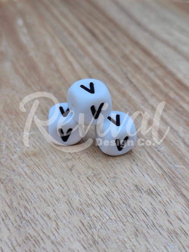 "V" - 12mm Silicone Letter Bead