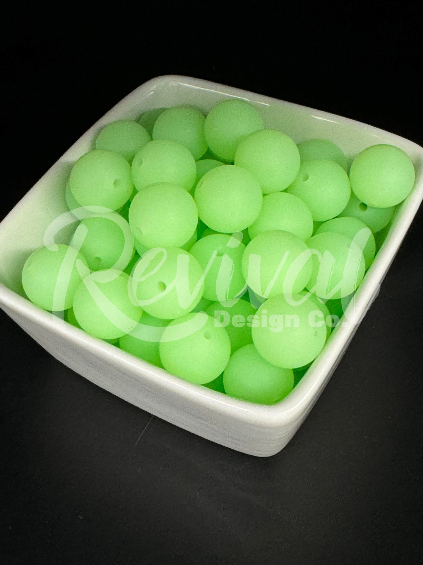 15mm Glow-In-The-Dark Silicone Bead - Green Glow