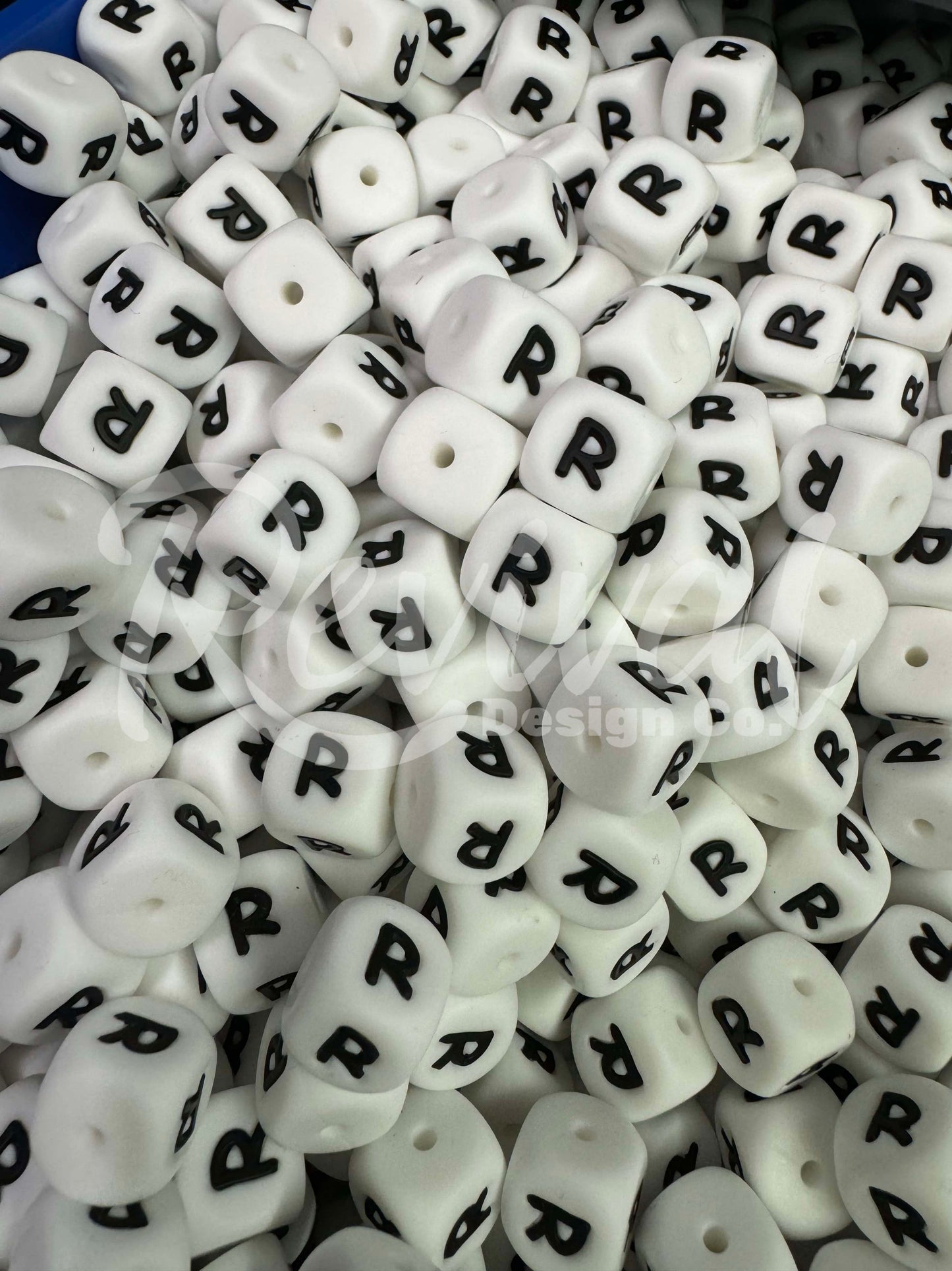 "R" - 12mm Silicone Letter Bead