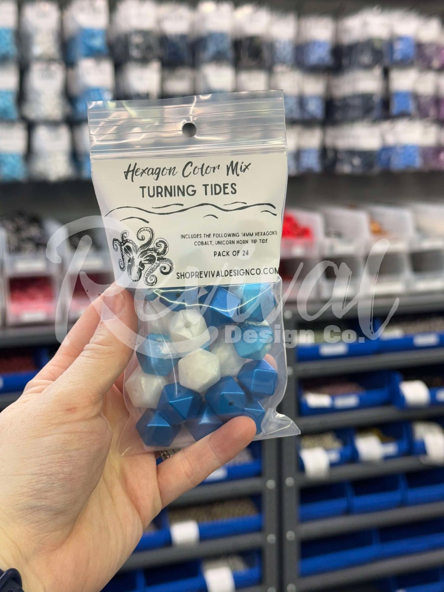 Turning Tides Color Mix - 14mm Silicone Hexagons - Pack of 24 Beads