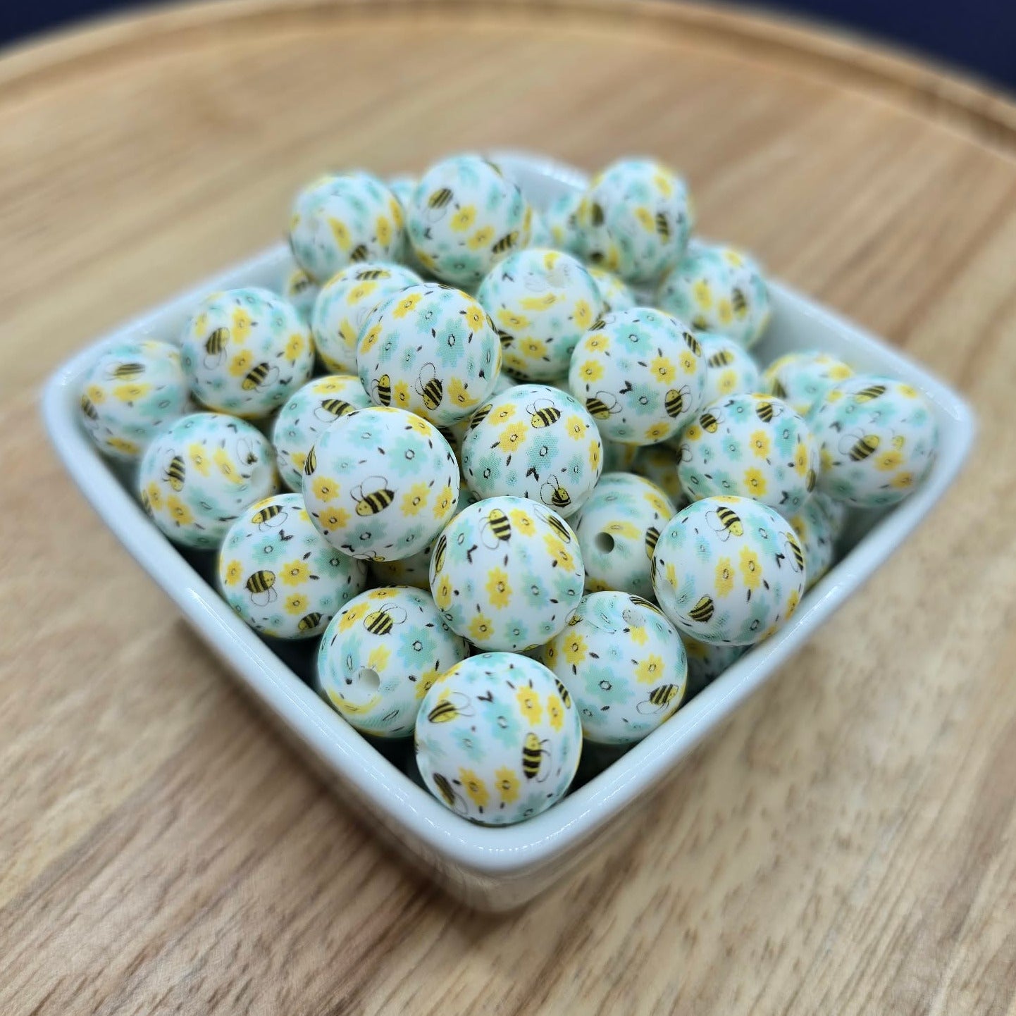 15mm Patterned Silicone Bead - Queen B