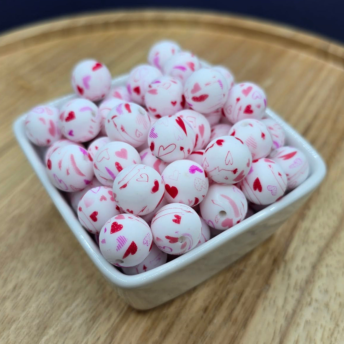 15mm Patterned Silicone Bead - Cupids Arrow