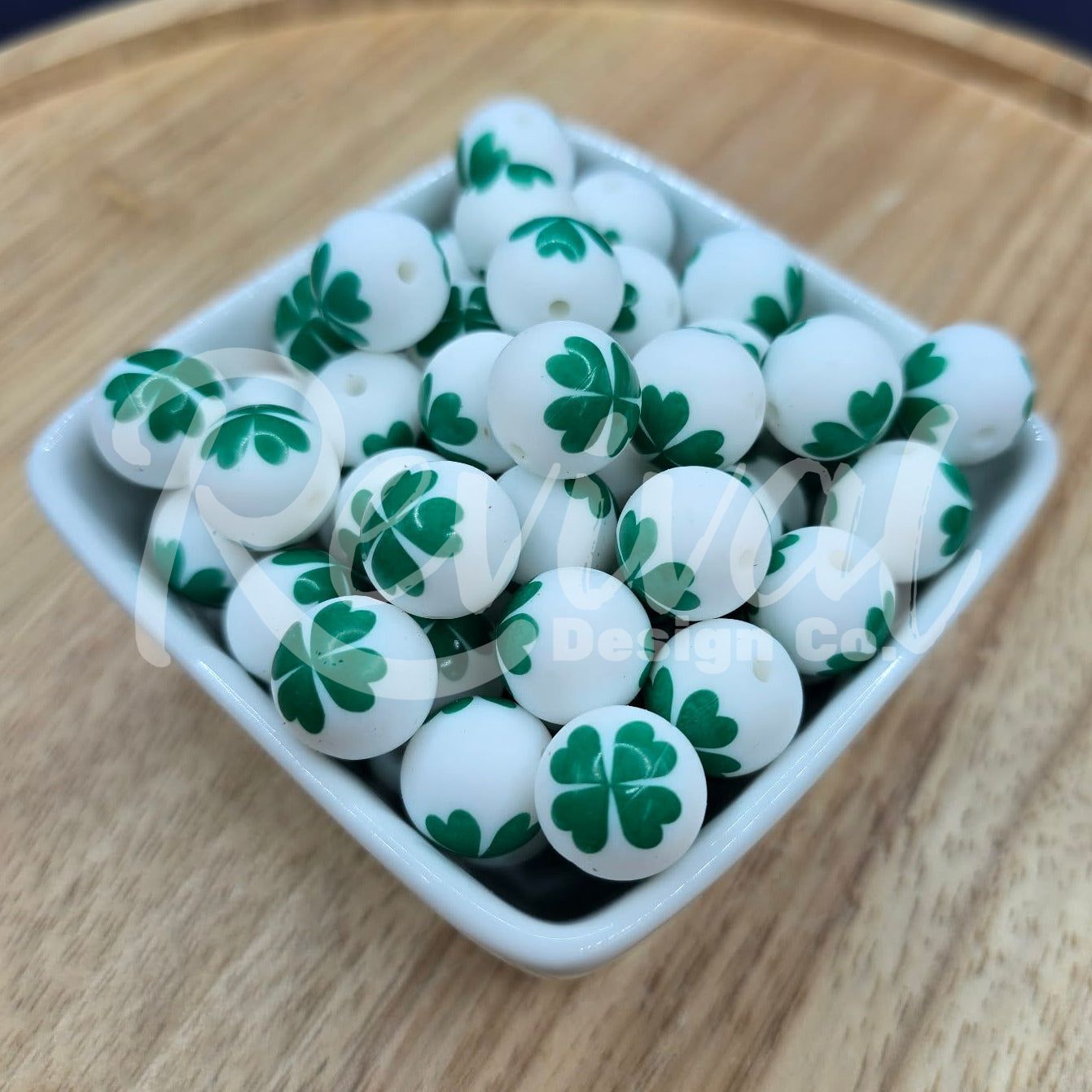 15mm Patterned Silicone Bead - Shamrock