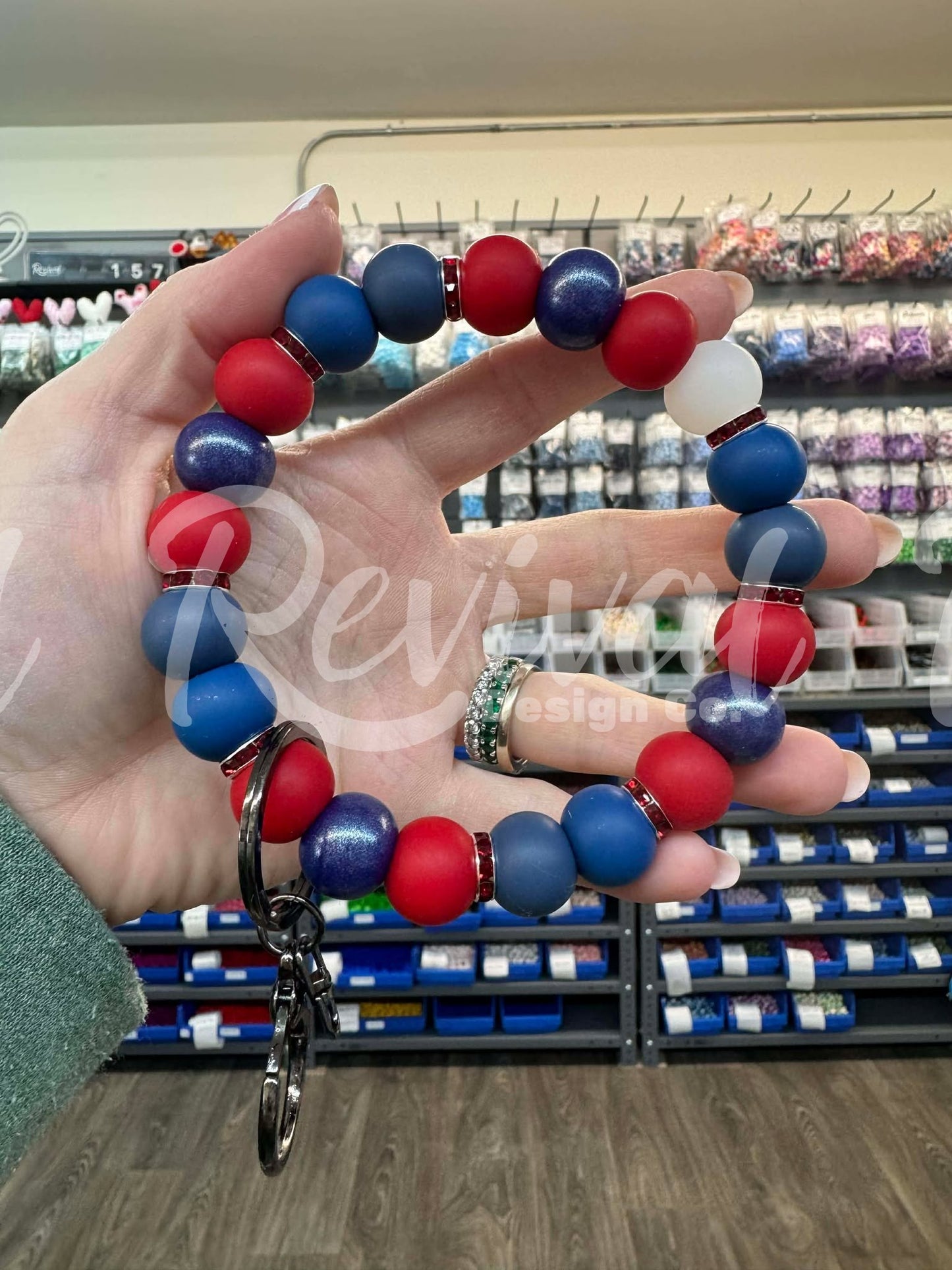 Pretty Patriot - Silicone Beaded Keyring (Ready-To-Ship)
