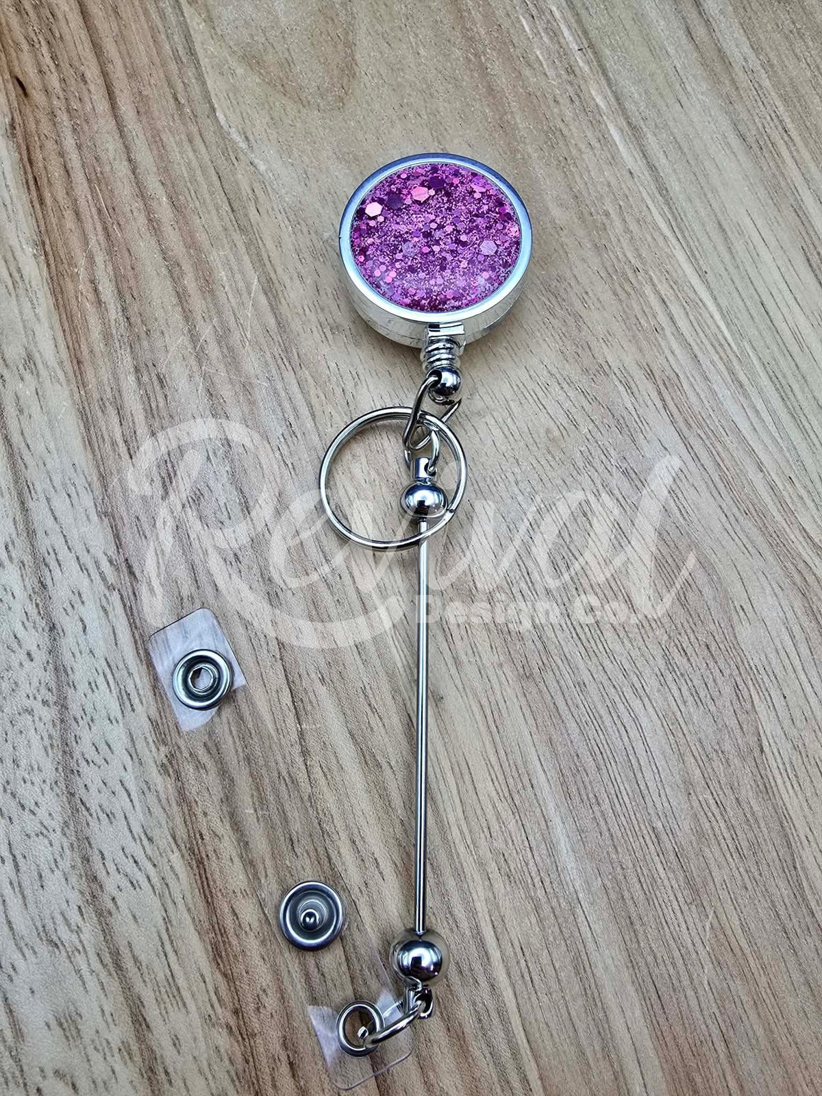 Glenda - Glitter Bar Badge Reel