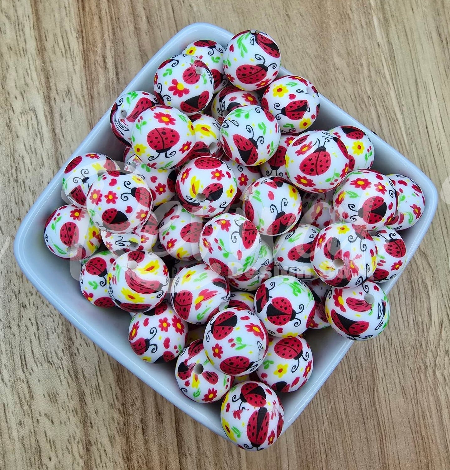 15mm Patterned Silicone Bead - Lady Luck