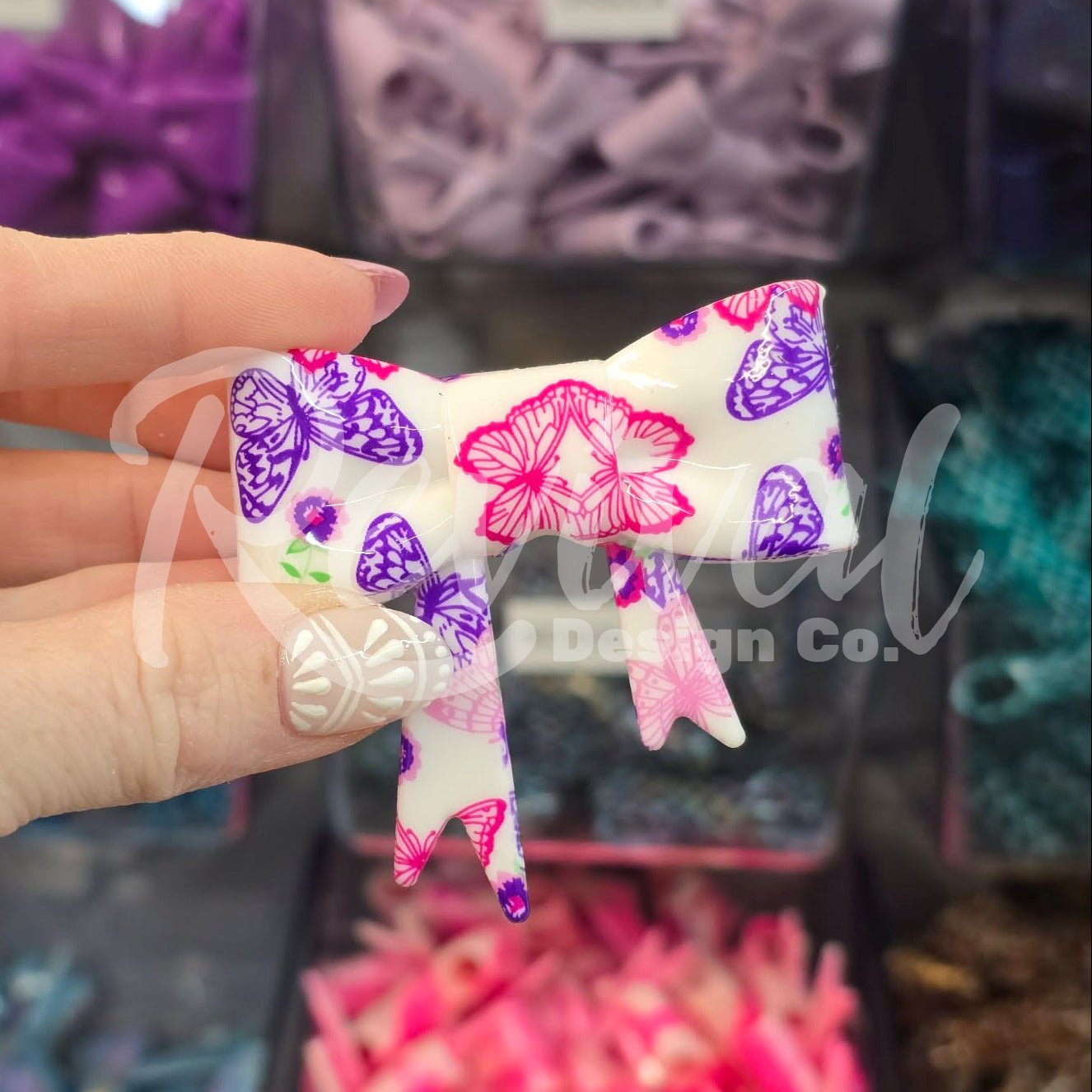 Butterfly Clip - Silicone Bow Focal/Straw Topper
