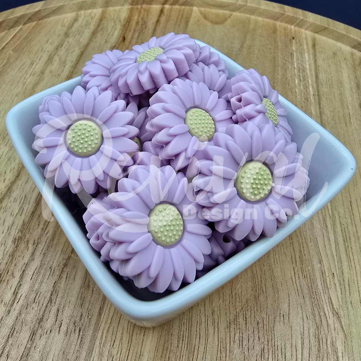 Lavender Daisy - Silicone Focal Bead