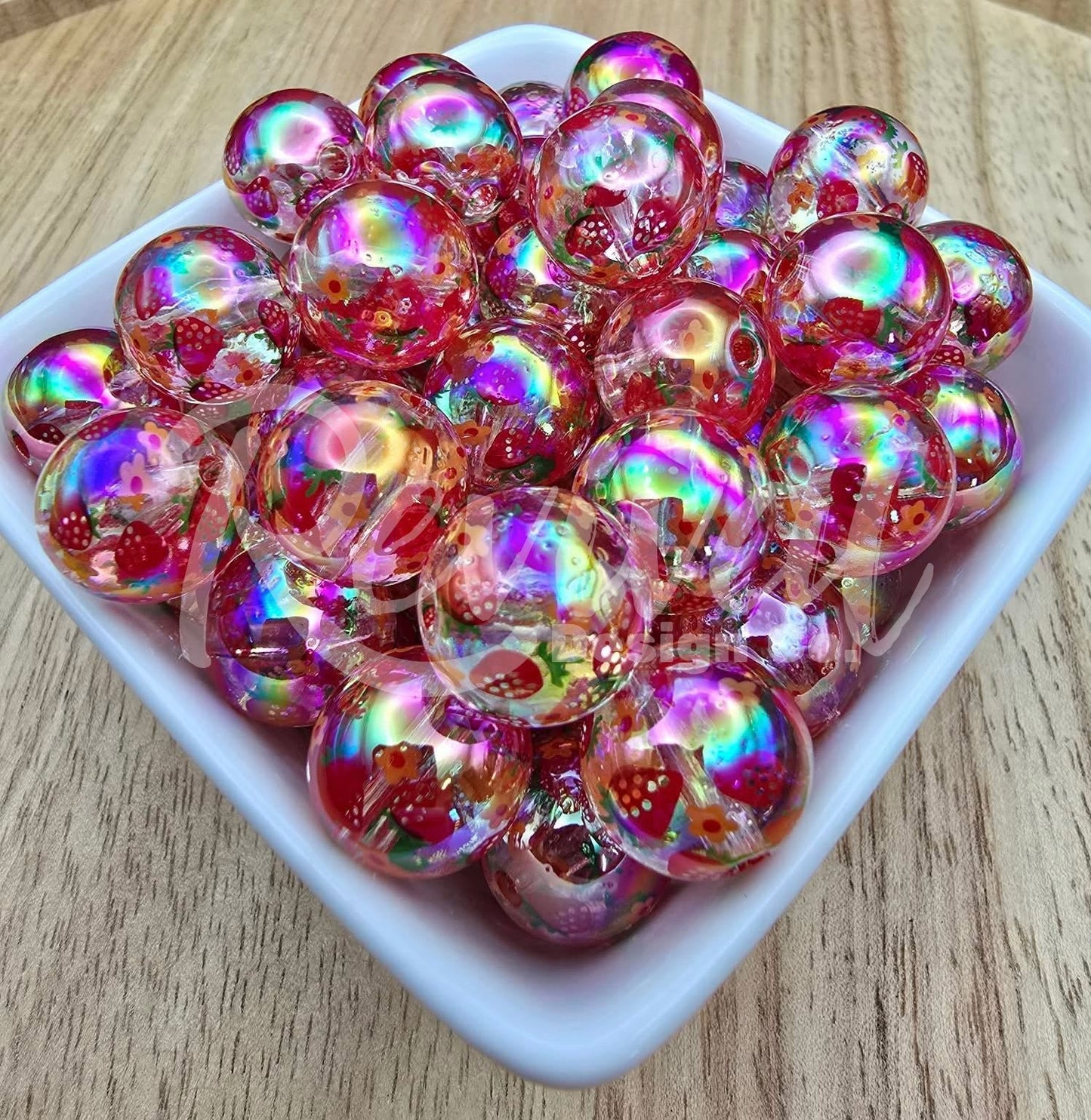 16mm Acrylic Beads- Strawberry (Pack of 15)