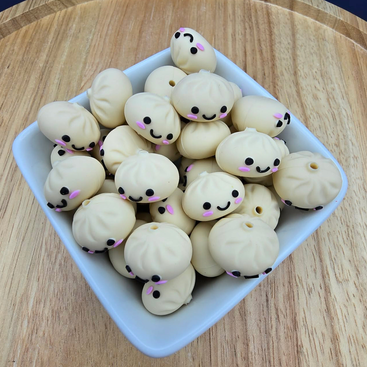 3D Dumpling - Silicone Focal Bead