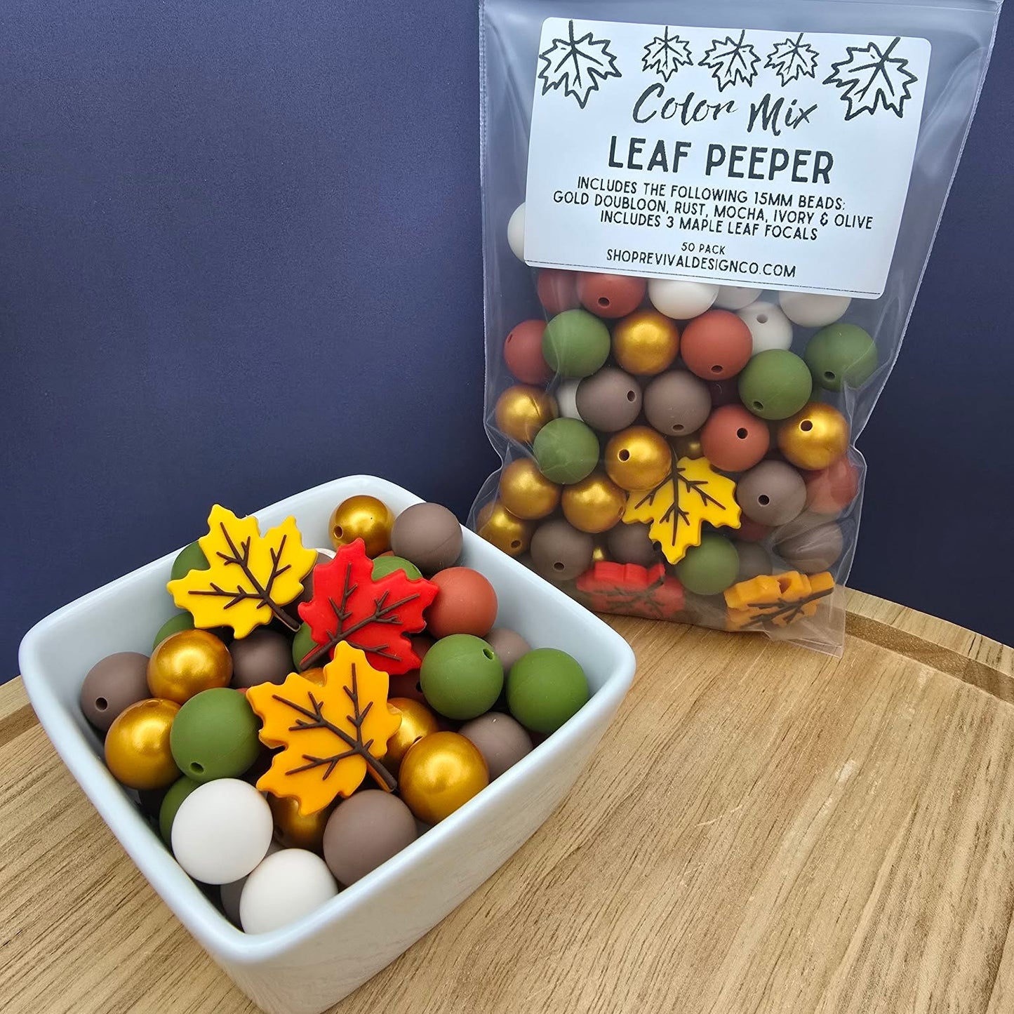 Leaf Peeper Color Mix - Focals & 15mm Silicone Beads - 50 Pack