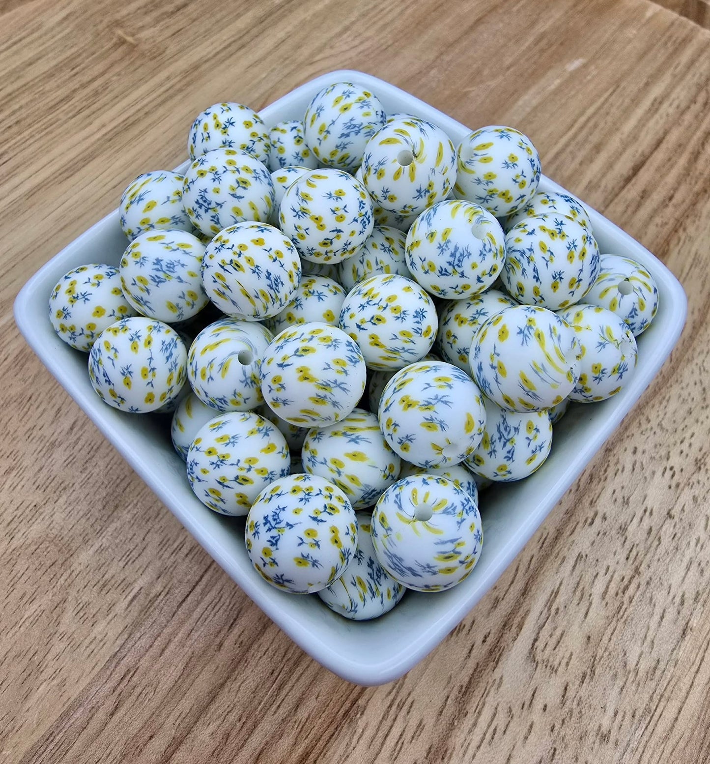 15mm Patterned Silicone Bead - Cottage Floral