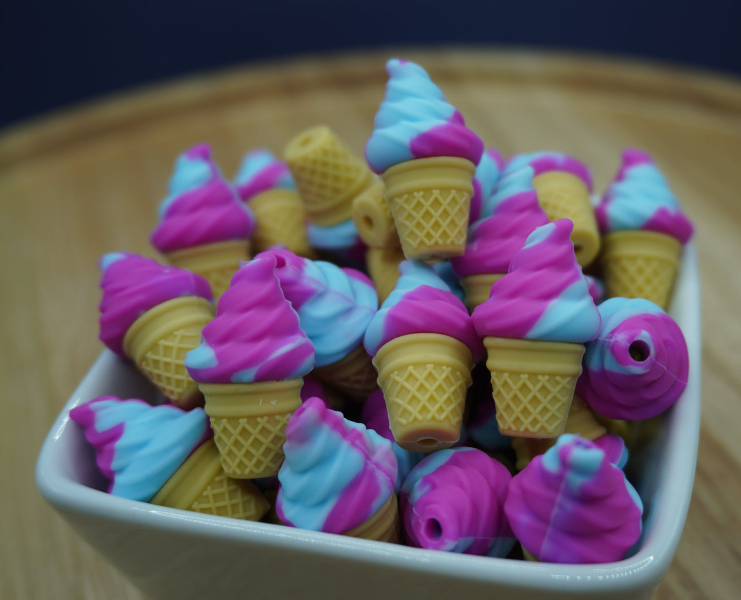 Razzle Dazzle 3D Ice Cream Cone - Silicone Focal Bead