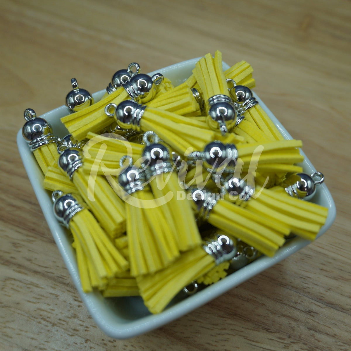 Small Sunshine Tassel - 1.5"