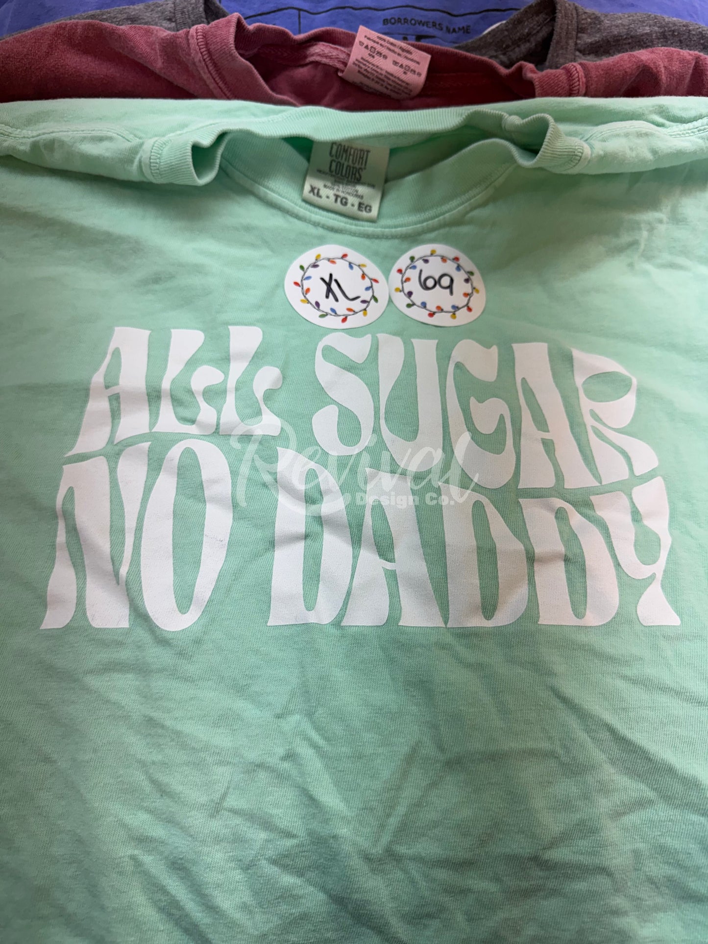 *Gently Worn* All Sugar No Daddy Shirt (XL)