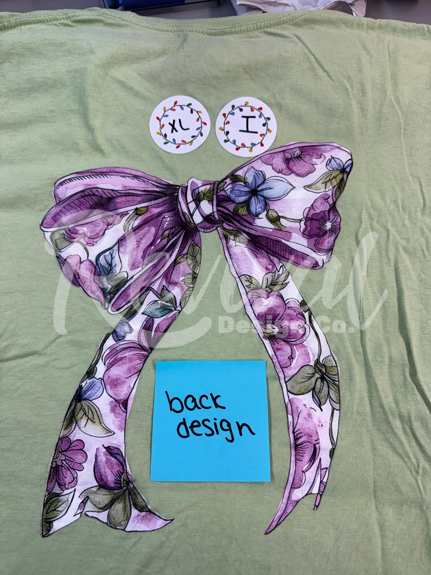 *Gently Worn* Floral Bow Shirt (XL)