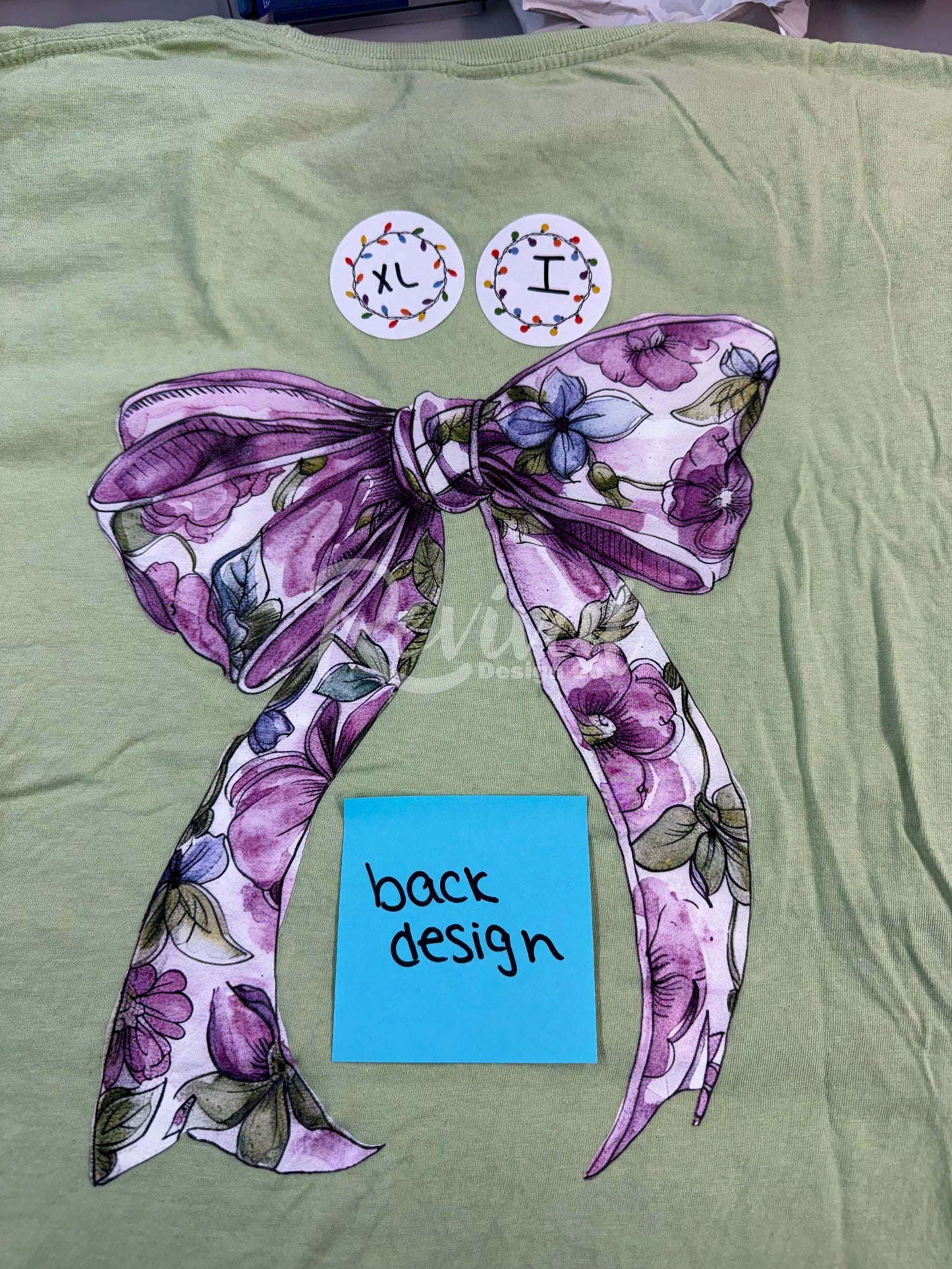 *Gently Worn* Floral Bow Shirt (XL)