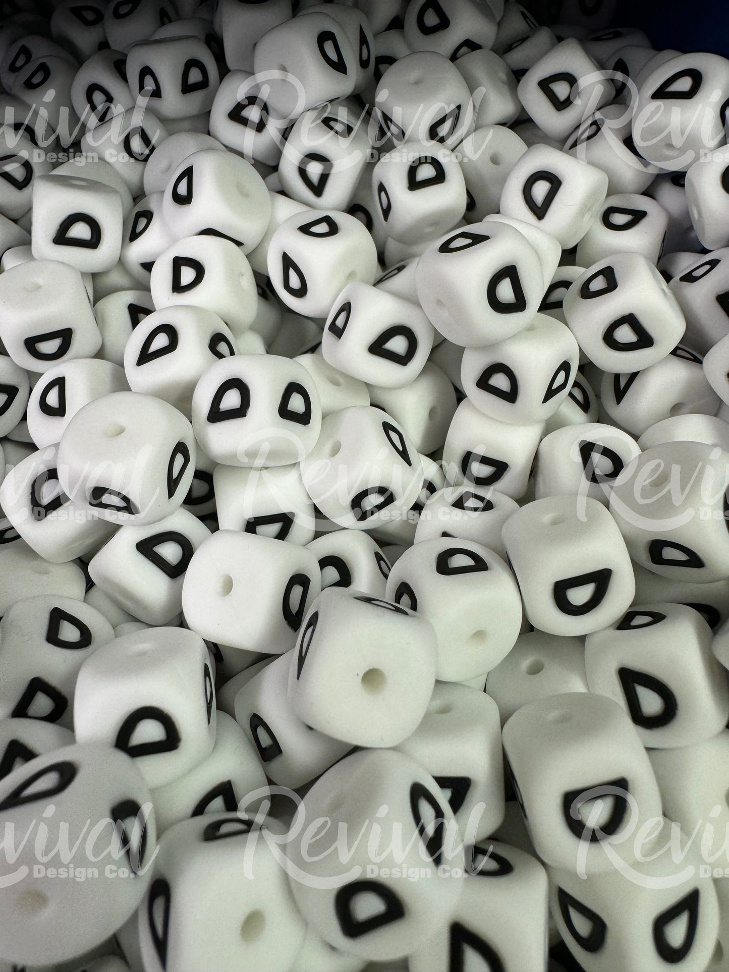 "D" - 12mm Silicone Letter Bead
