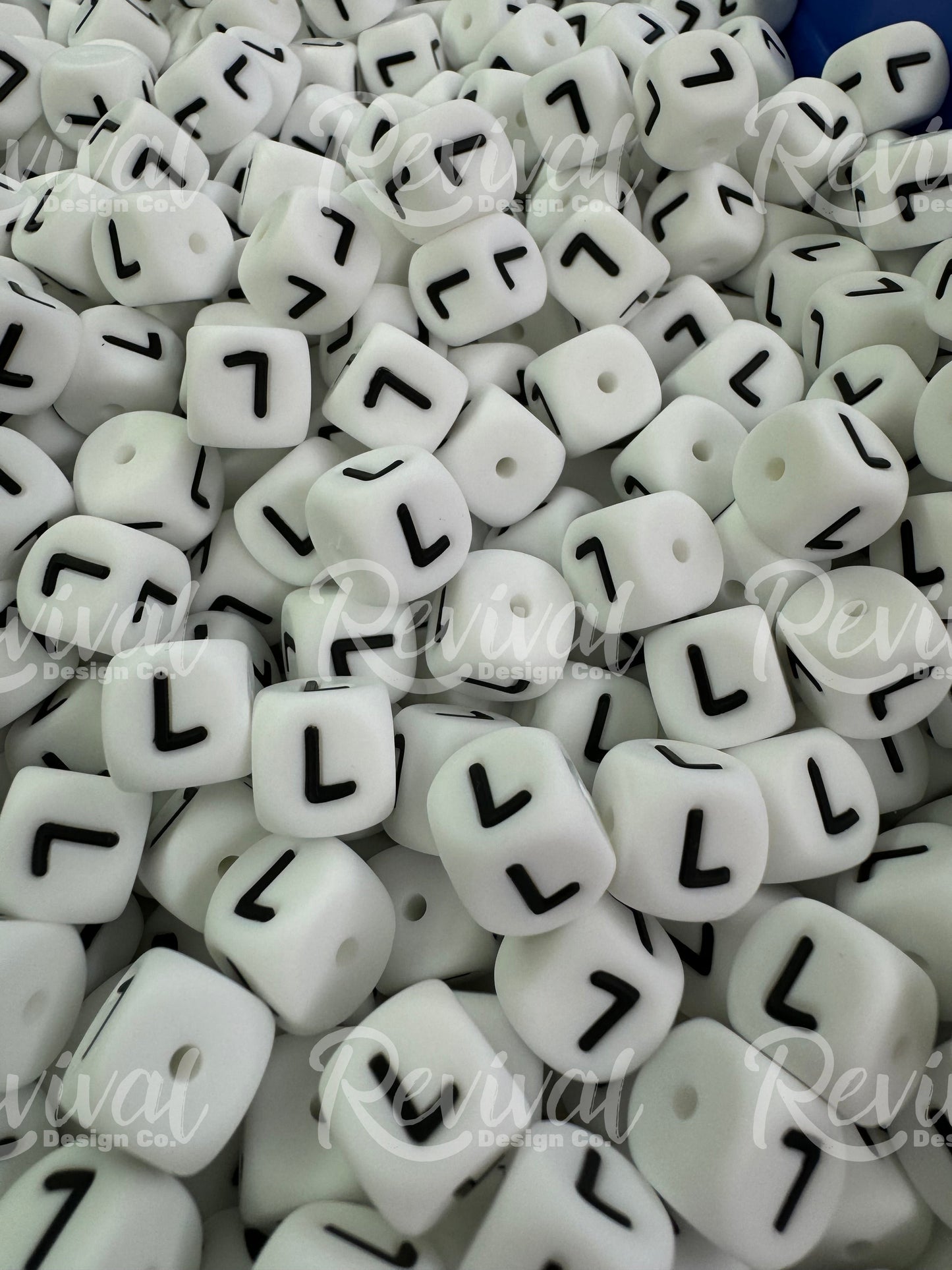 "L" - 12mm Silicone Letter Bead