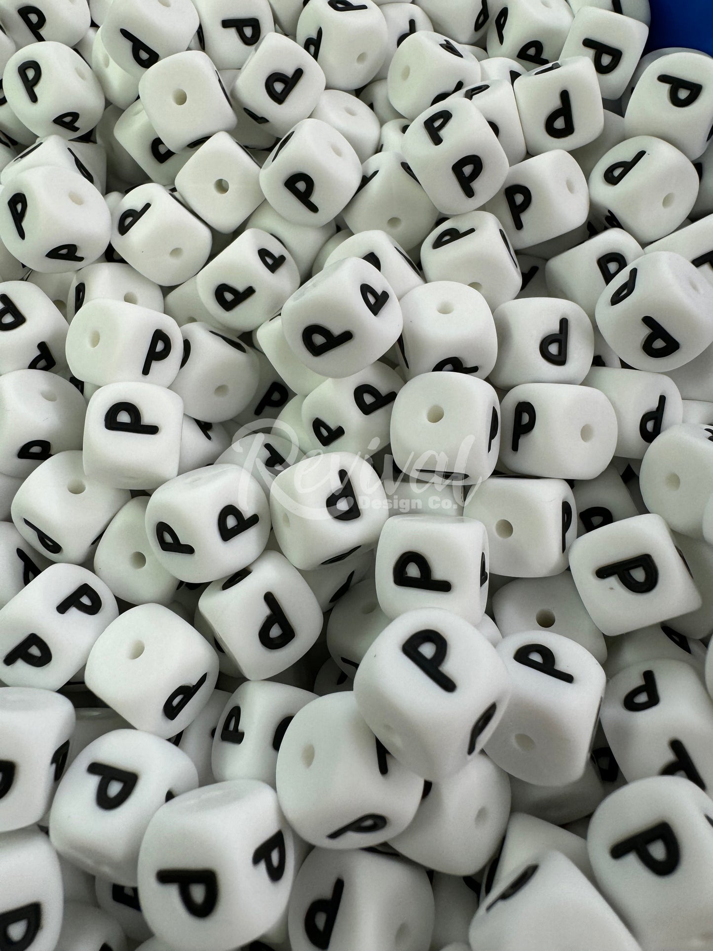 "P" - 12mm Silicone Letter Bead