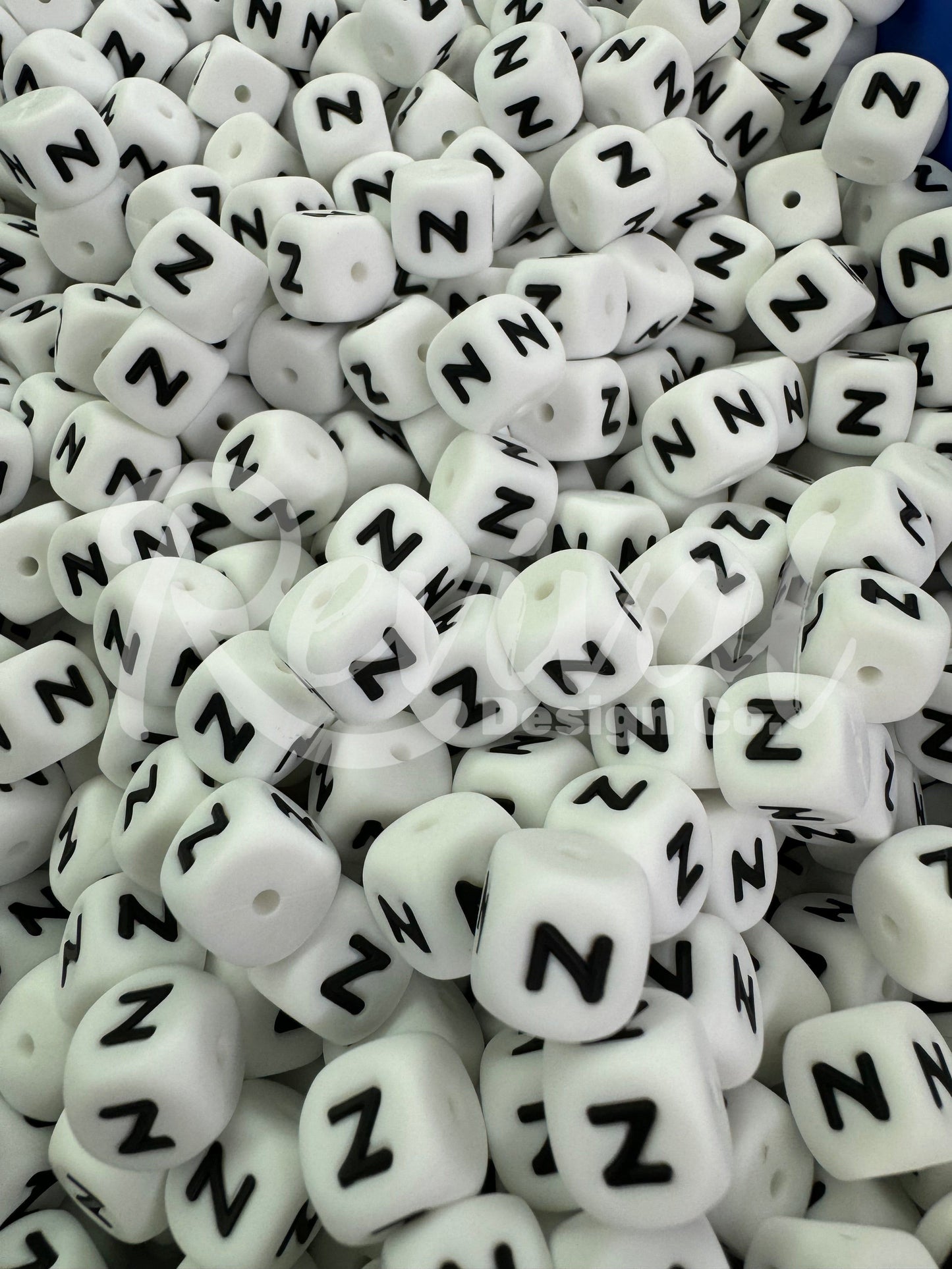 "Z" - 12mm Silicone Letter Bead