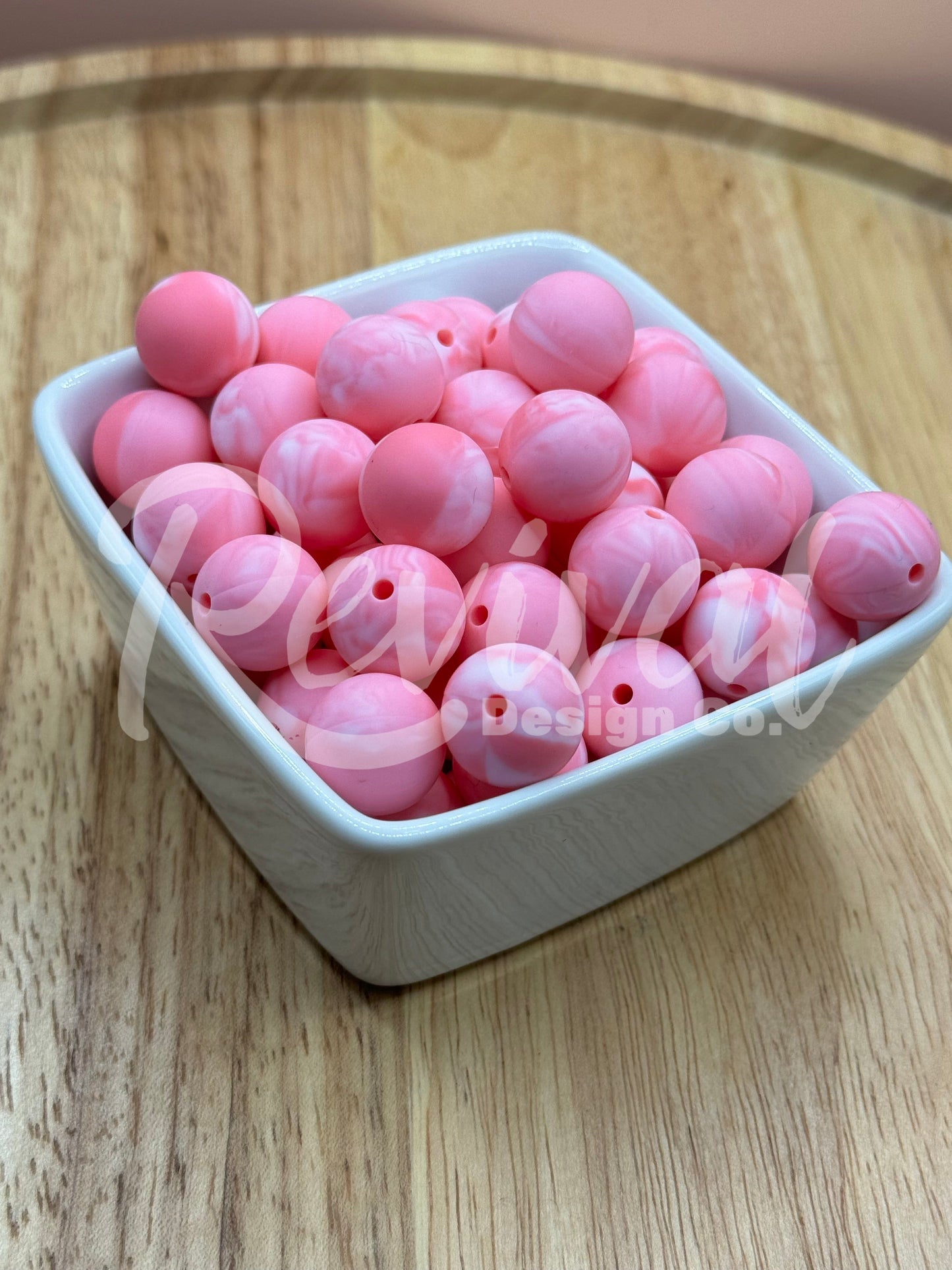 15mm Swirl Silicone Bead - Strawberry Milkshake