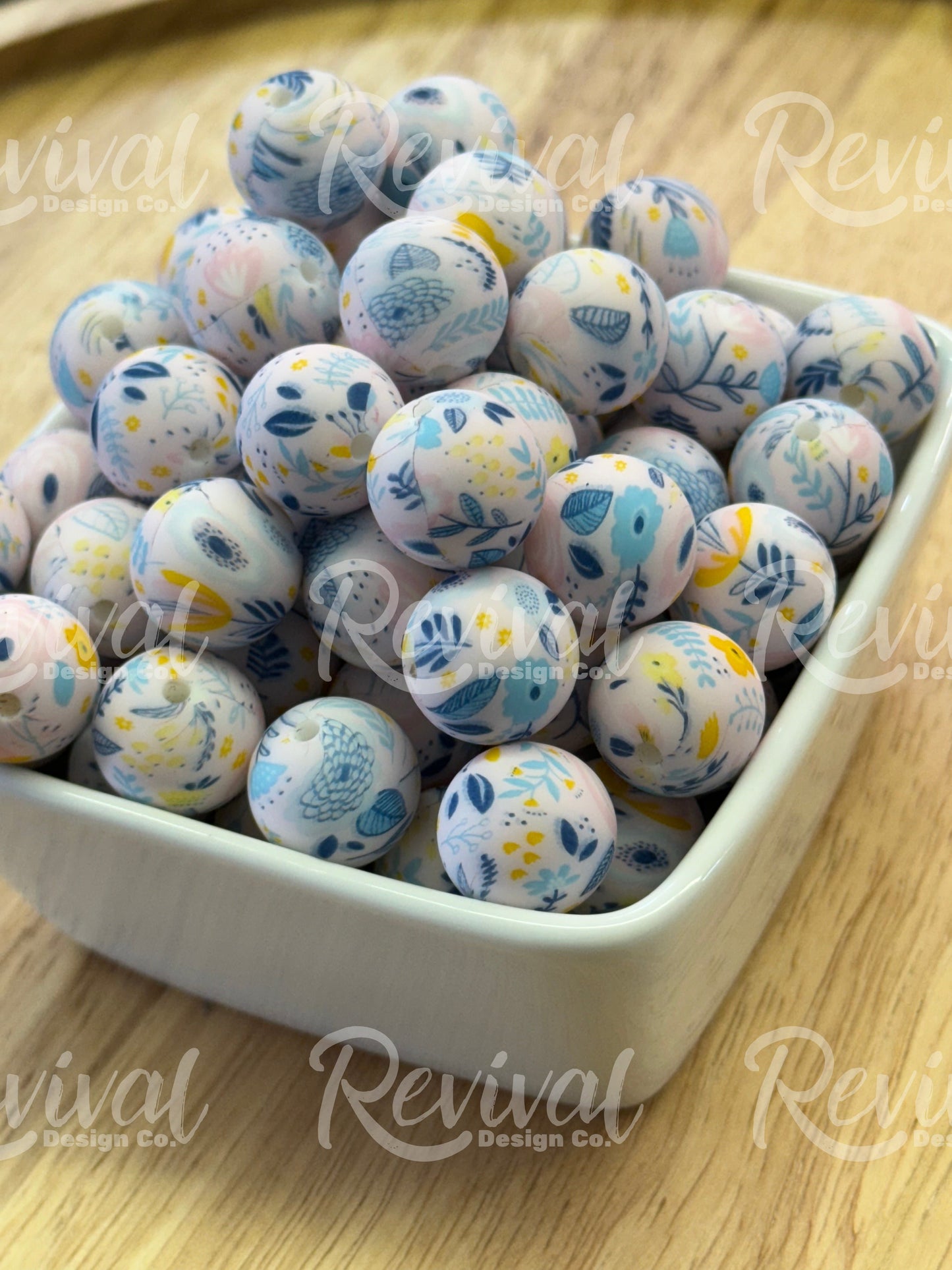 15mm Patterned Silicone Bead - Among The Wild Flowers