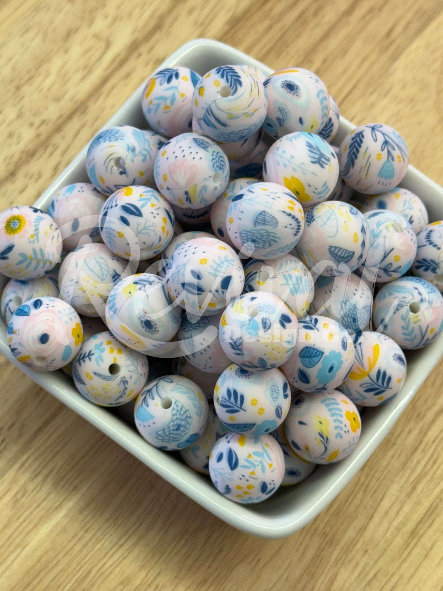15mm Patterned Silicone Bead - Among The Wild Flowers