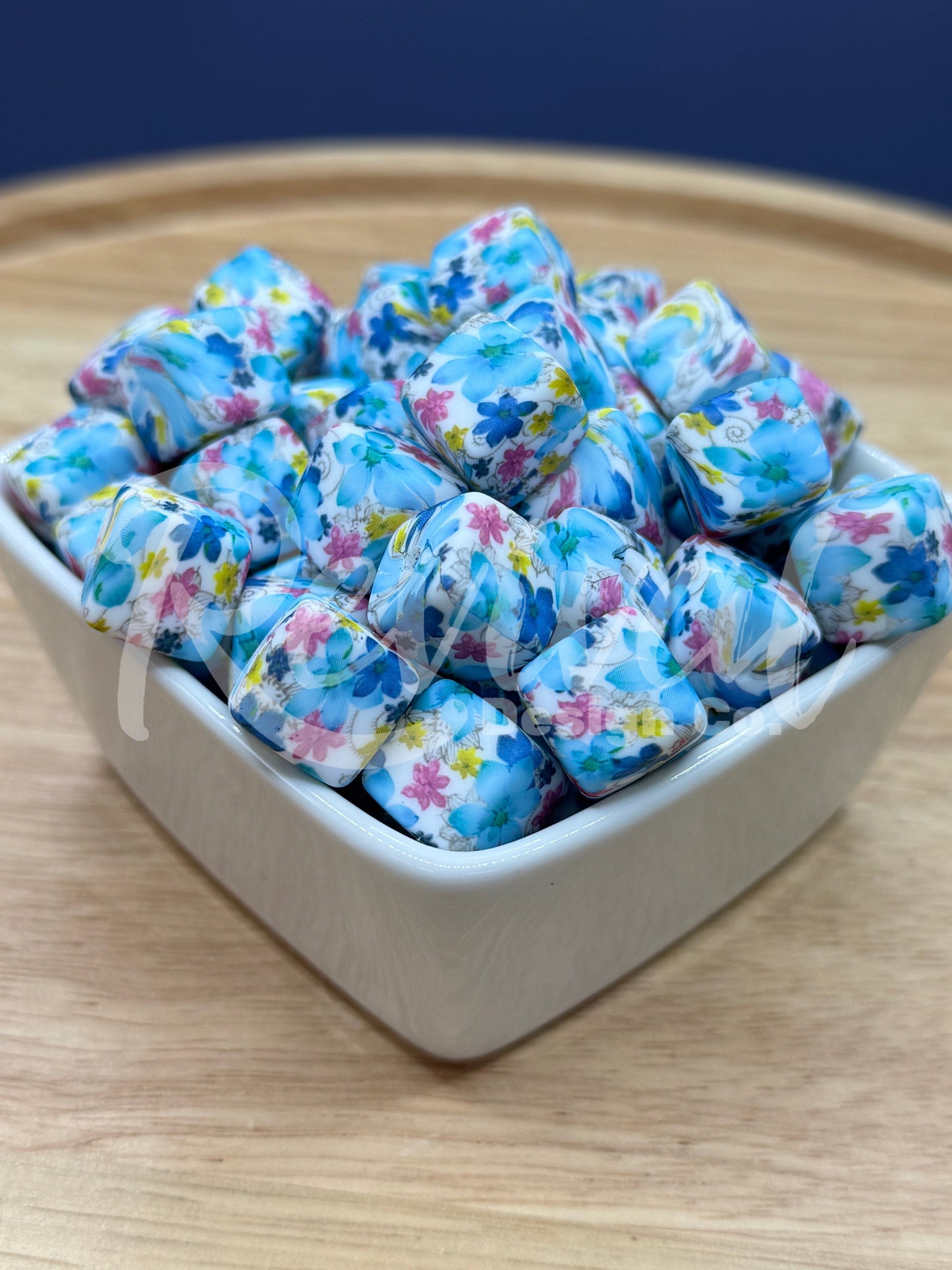 Island Floral - 14mm Silicone Cube Bead