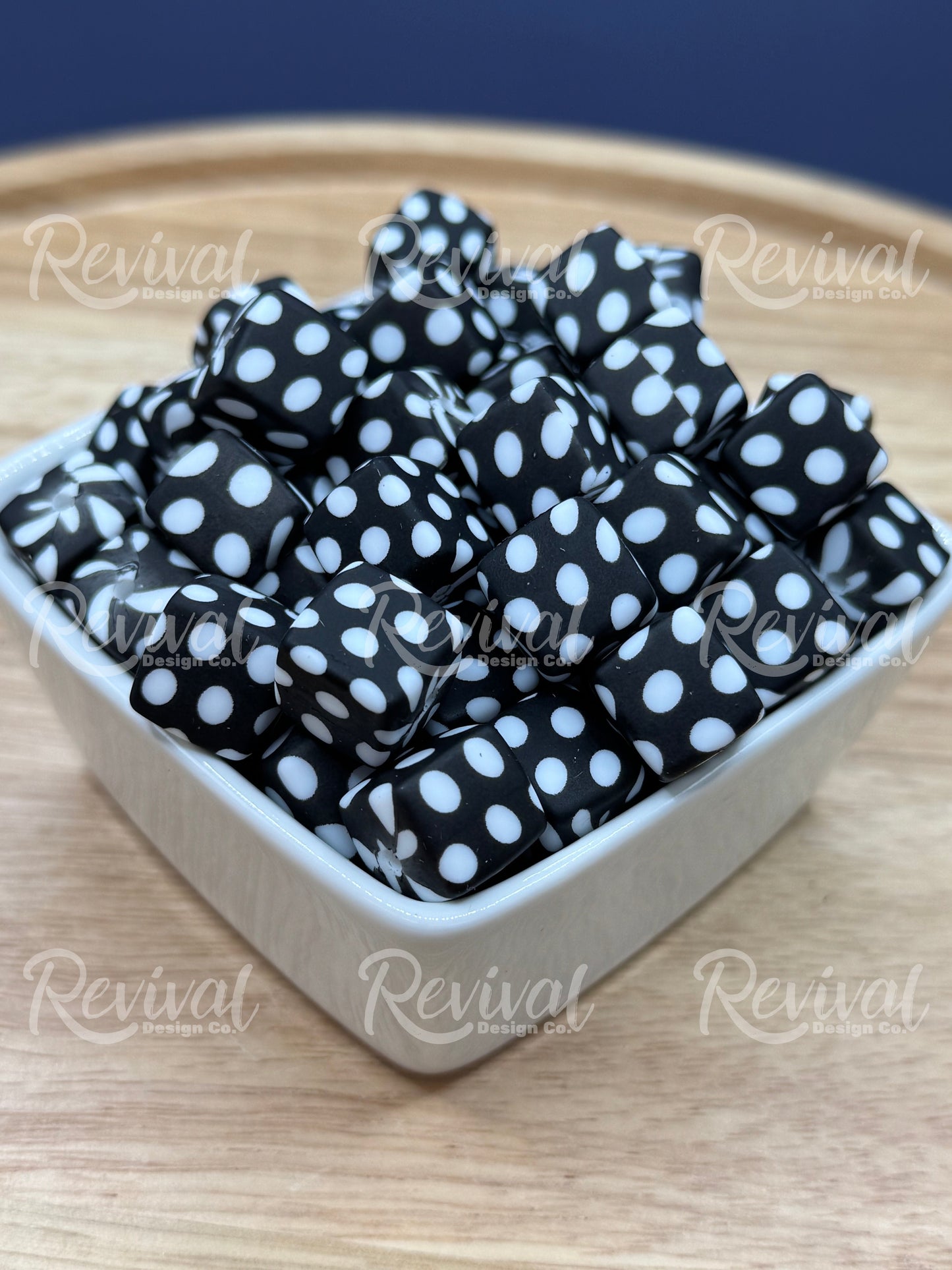 B&W Polka Dot - 14mm Silicone Cube Bead
