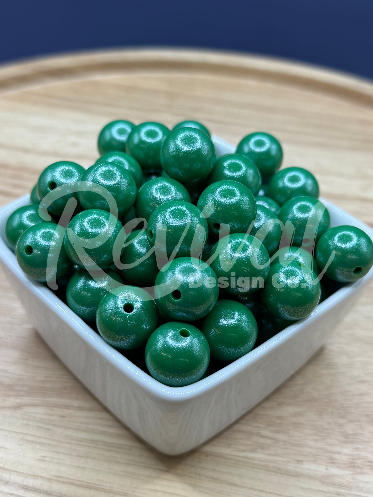 Noel - 15mm Opal Silicone Bead