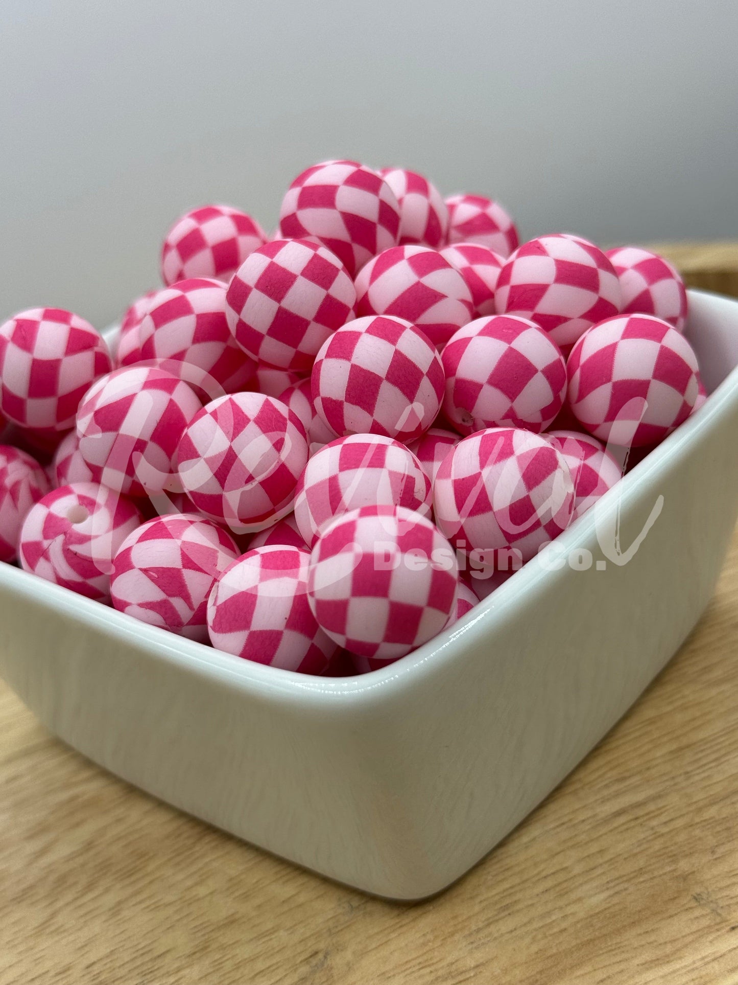 15mm Patterned Silicone Bead - Murphy's Check- Pink