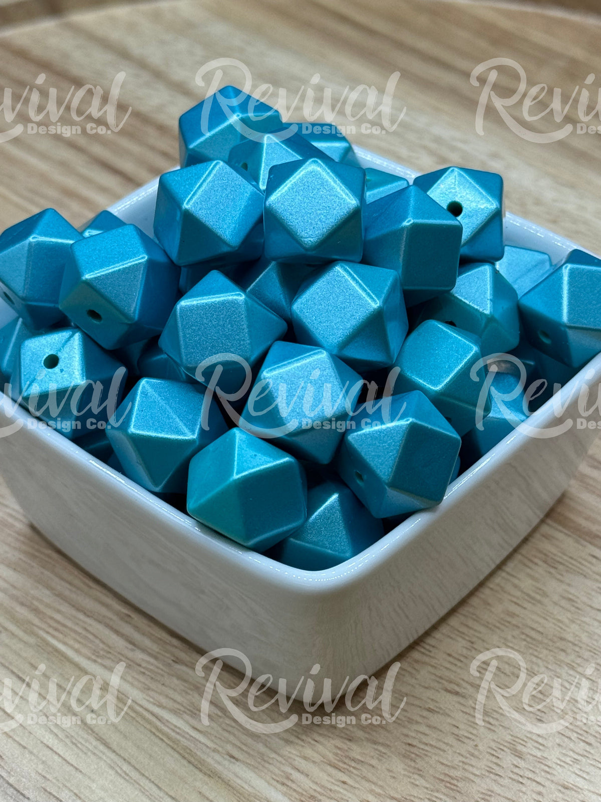 Frost - 14mm Metallic Silicone Hexagon