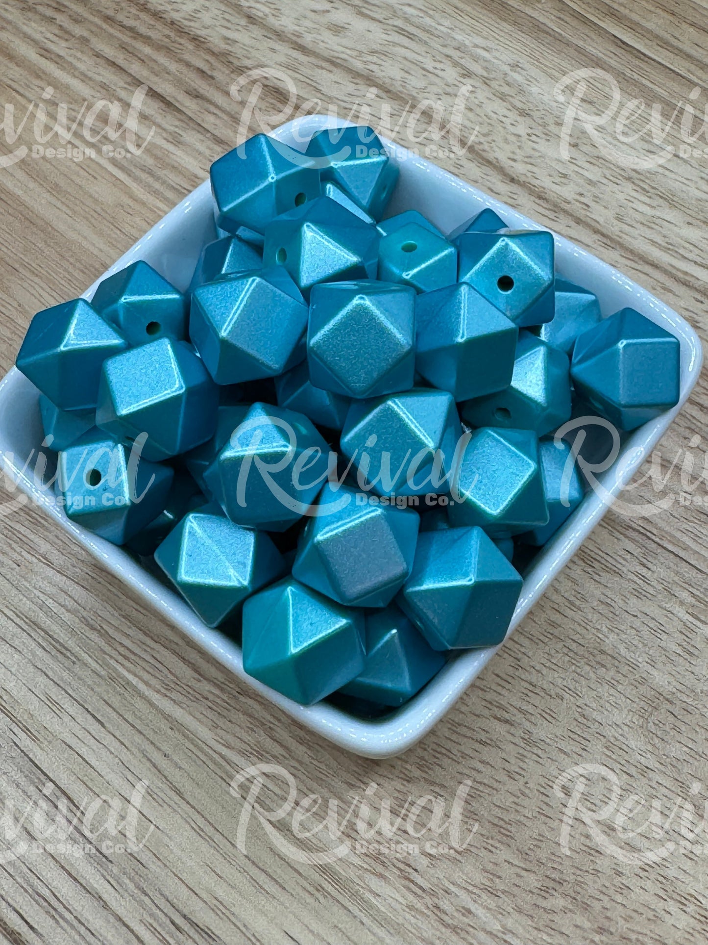 Frost - 14mm Metallic Silicone Hexagon