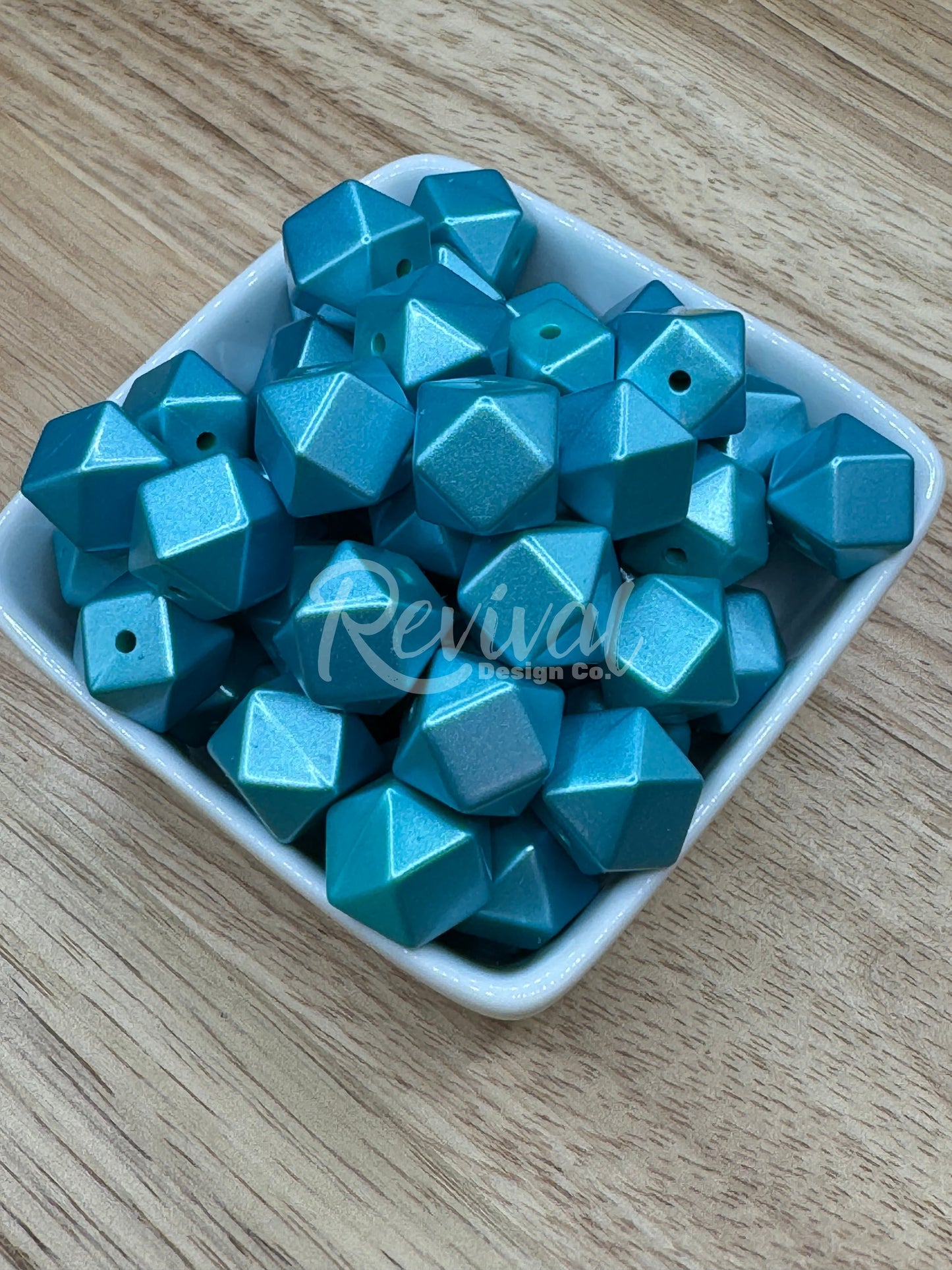 Frost - 14mm Metallic Silicone Hexagon
