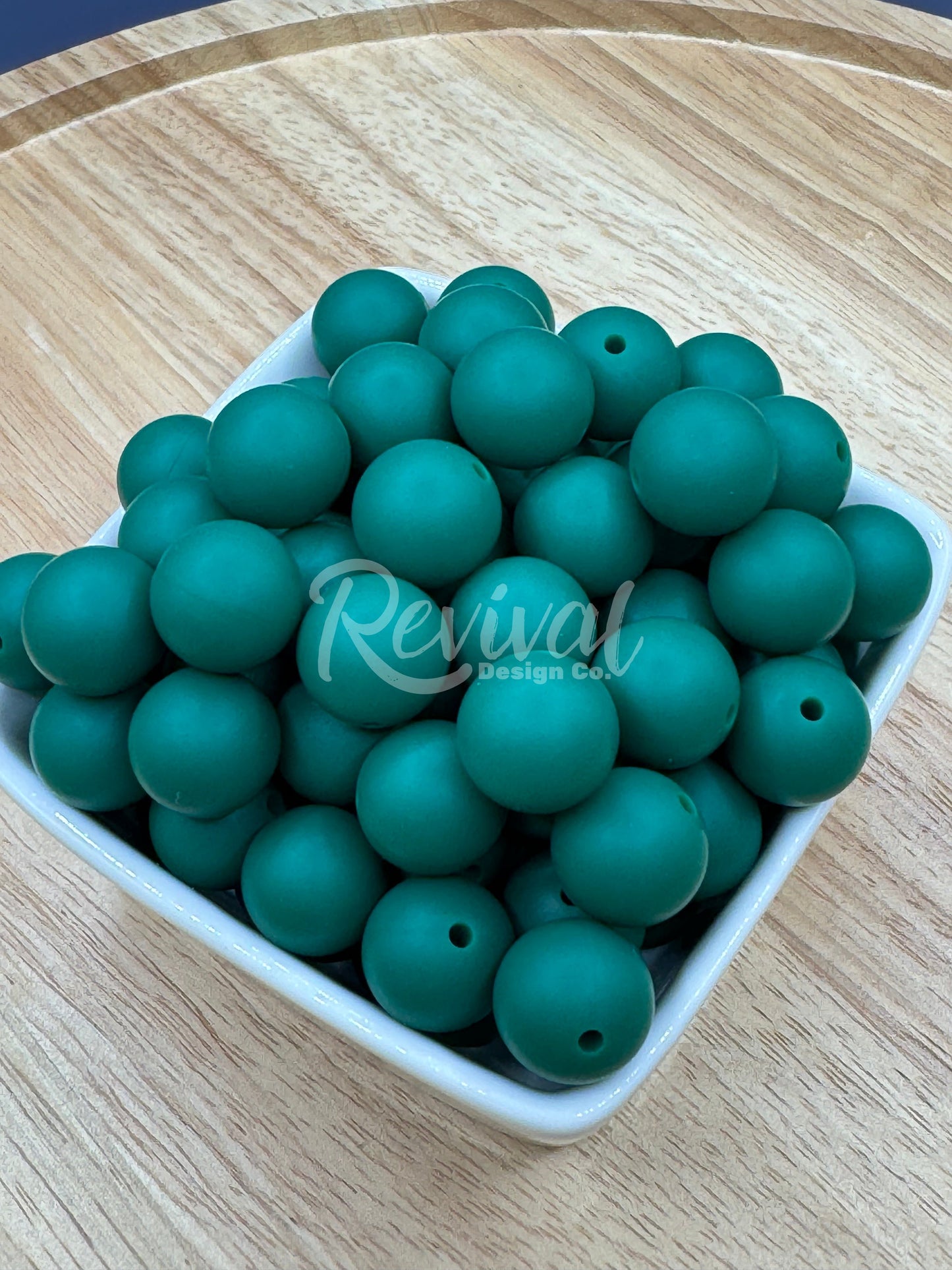 15mm Solid Color Silicone Bead - Emerald