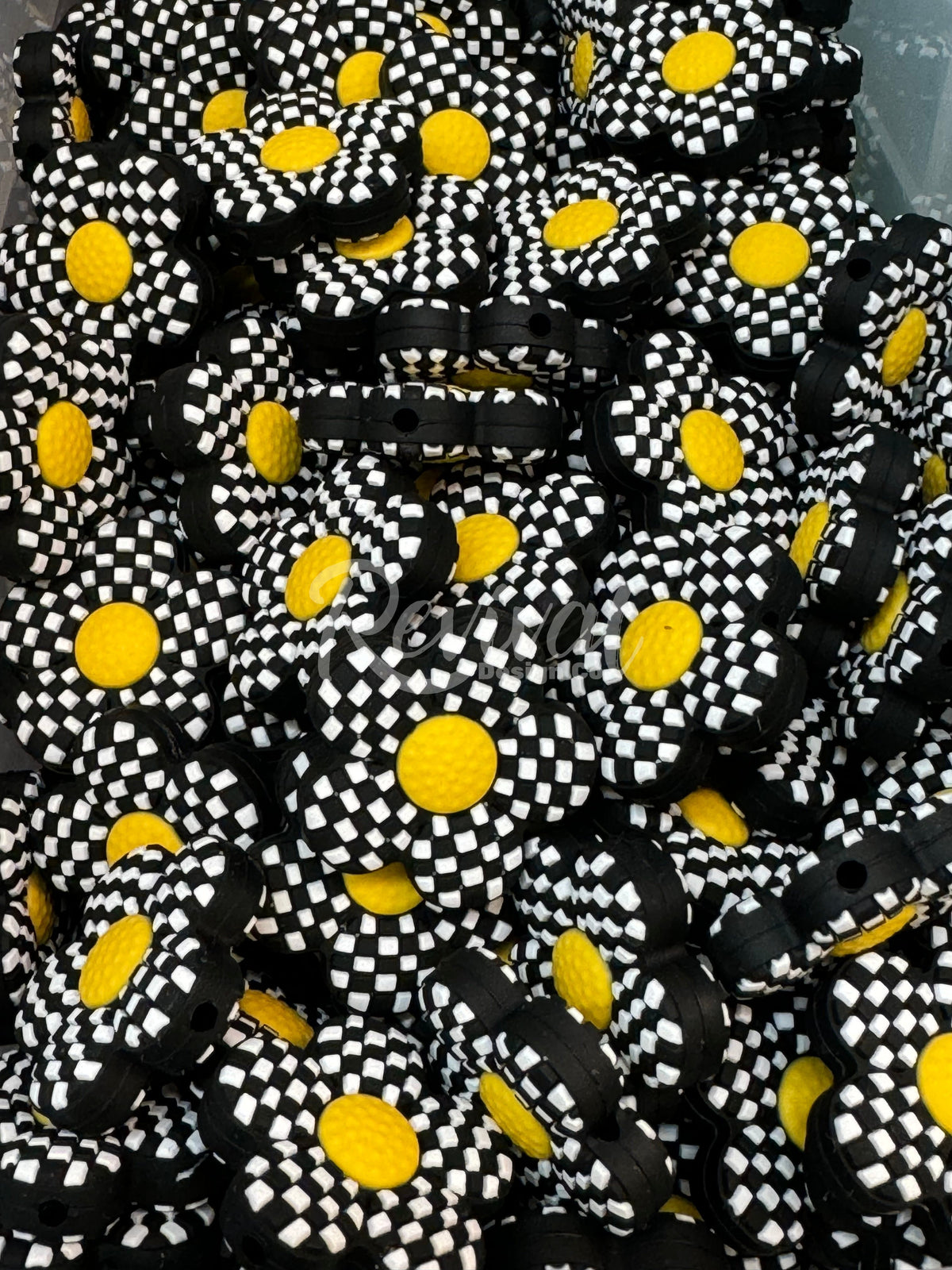 Classic Checker Flower - Silicone Focal Bead