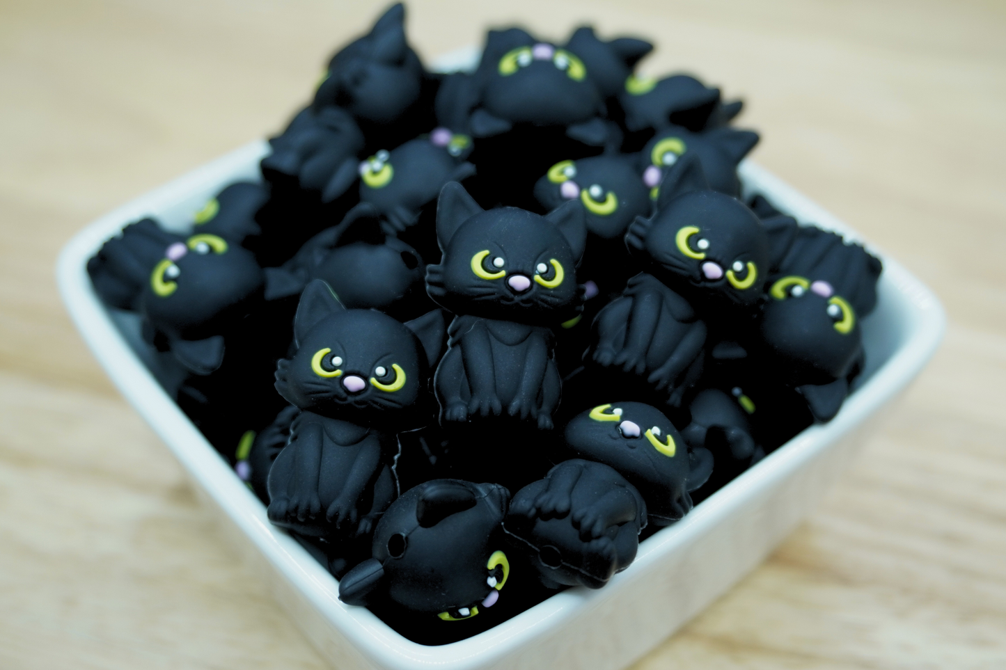 Salem the Black Cat - Silicone Focal Bead