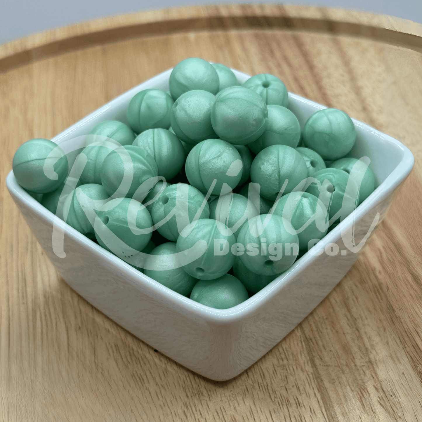15mm Shimmer Silicone Bead - Shamrock Shimmer