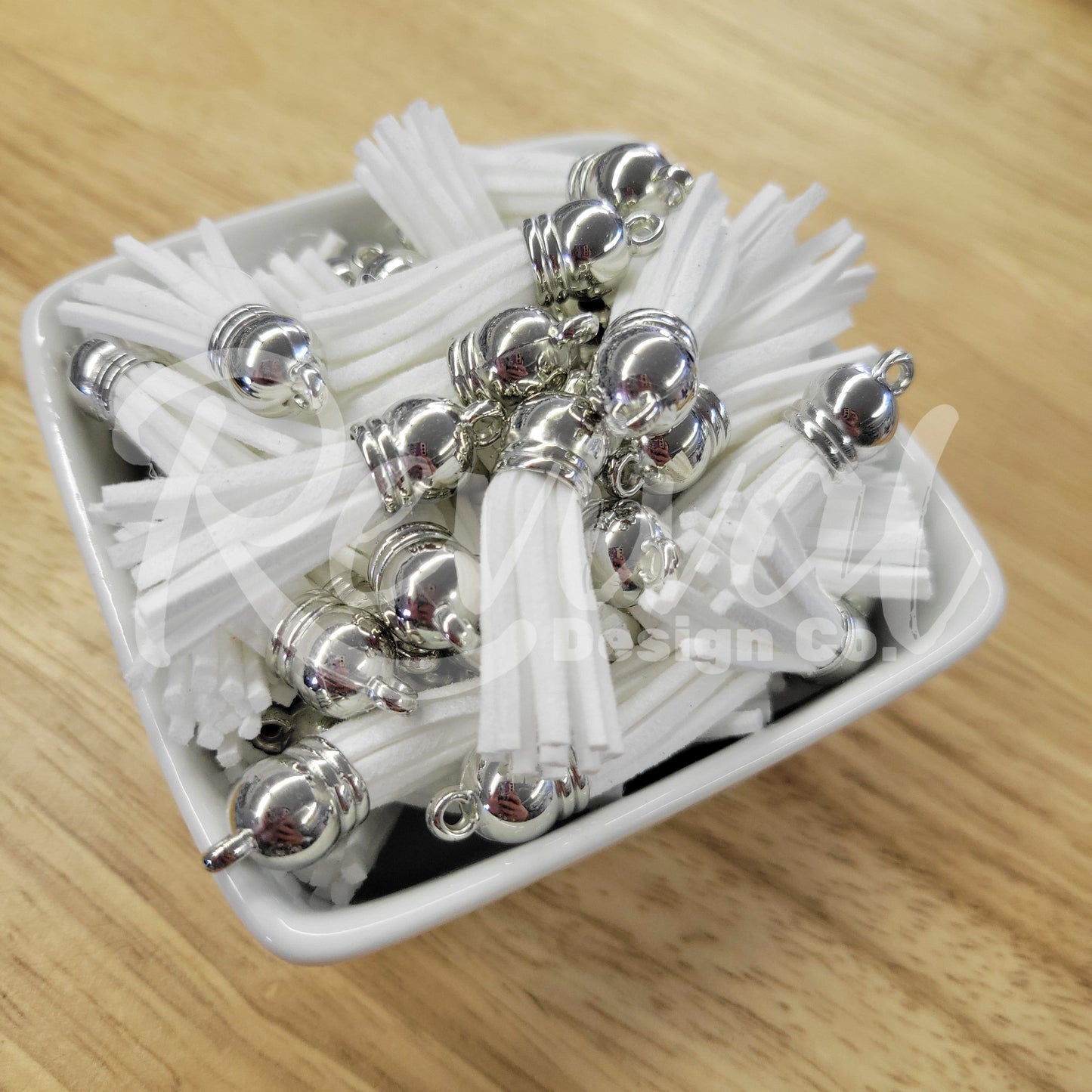 Small White Tassel - 1.5"