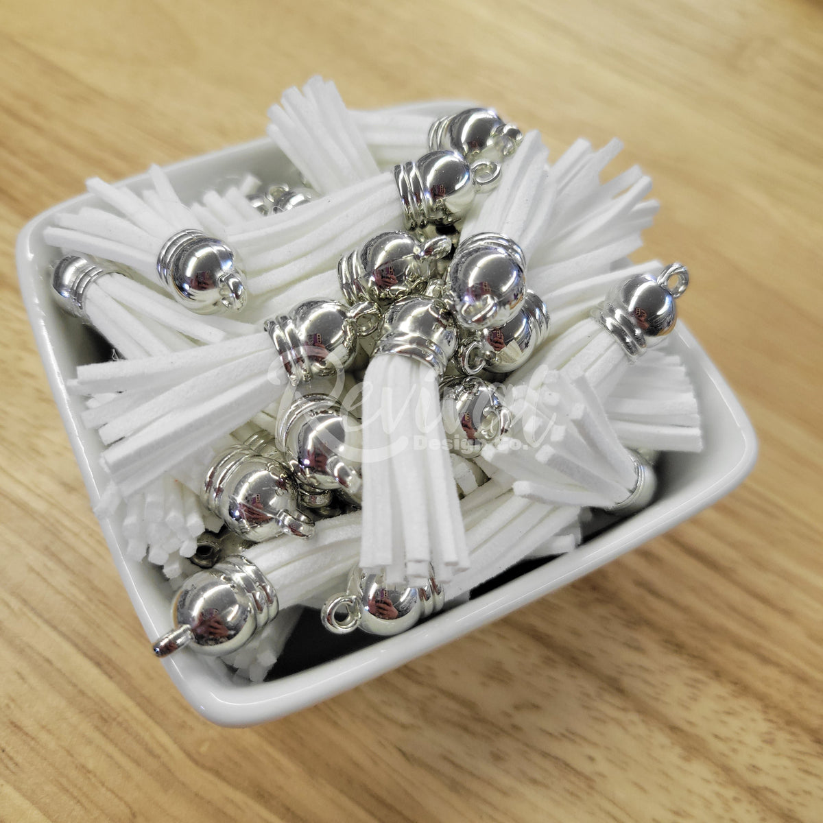 Small White Tassel - 1.5"