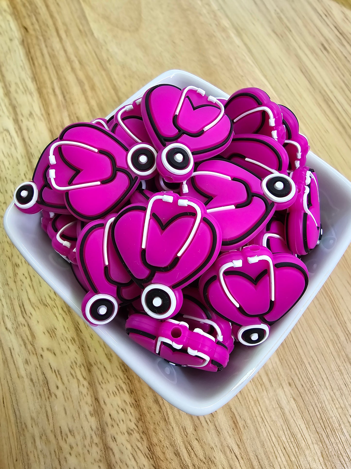 Fuchsia Stethoscope Heart - Silicone Focal Bead