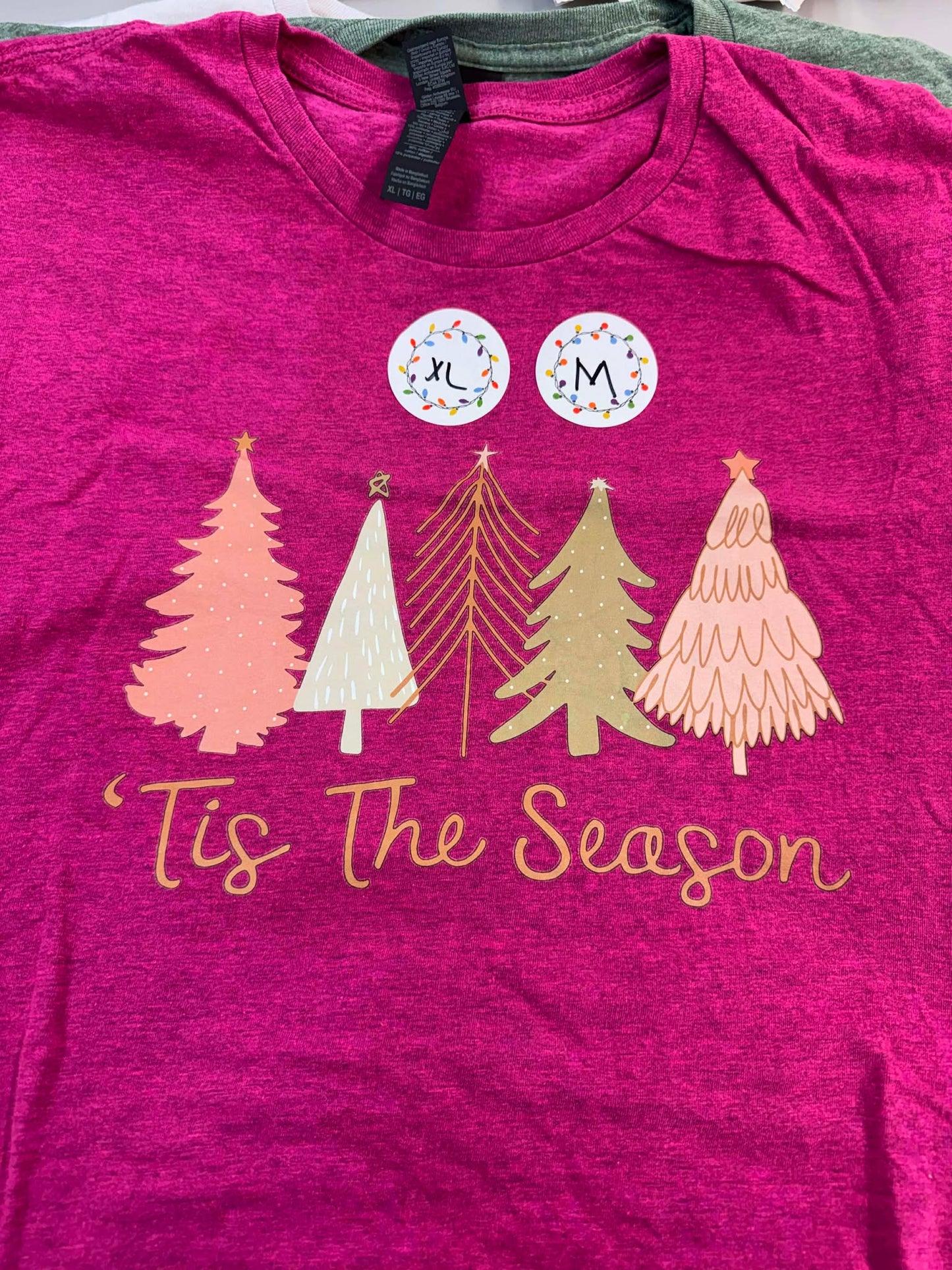 *Gently Worn* 'Tis The Season Xmas Shirt (XL)