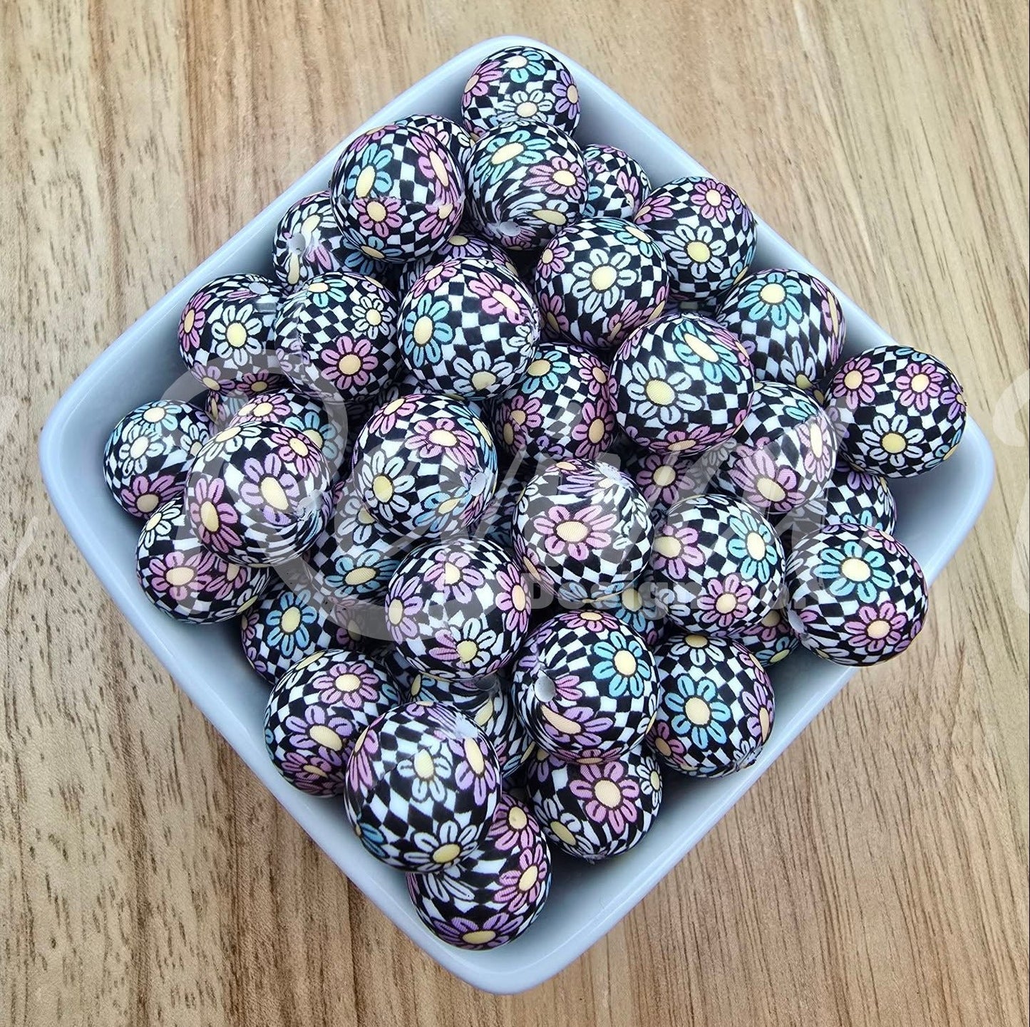 15mm Patterned Silicone Bead - Checkered Daisy