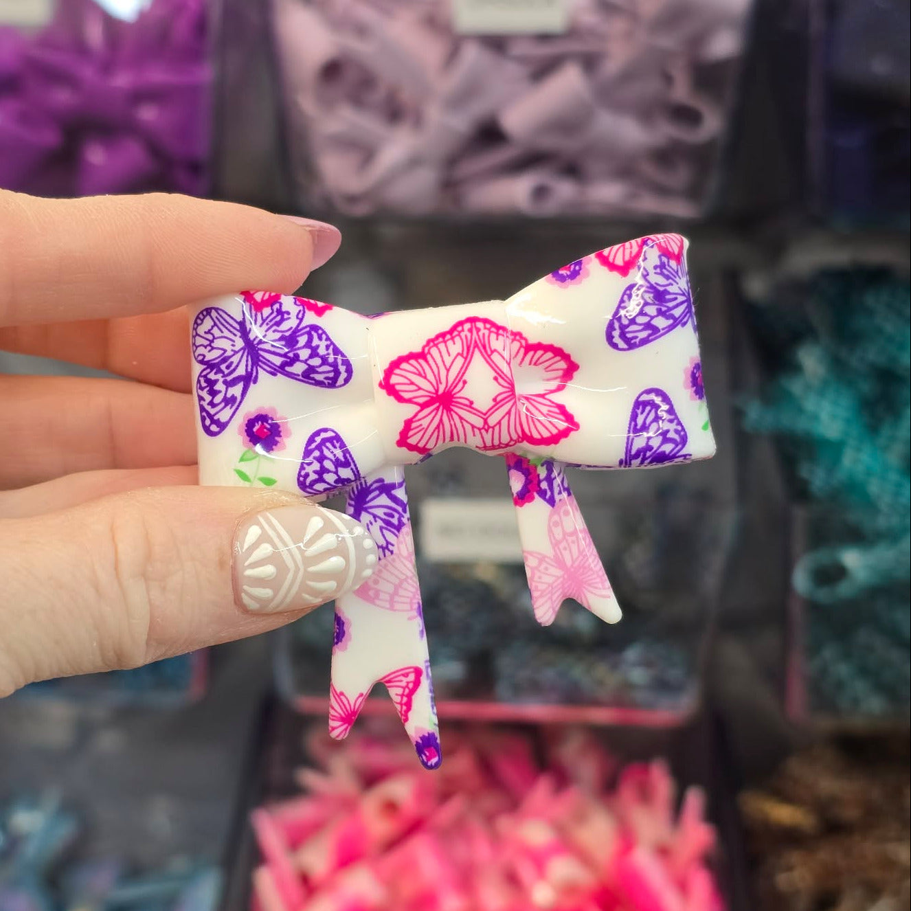 Butterfly Clip - Silicone Bow Focal/Straw Topper