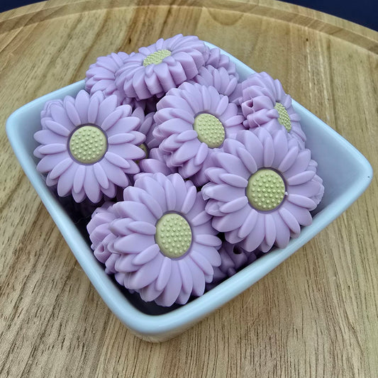 Lavender Daisy - Silicone Focal Bead