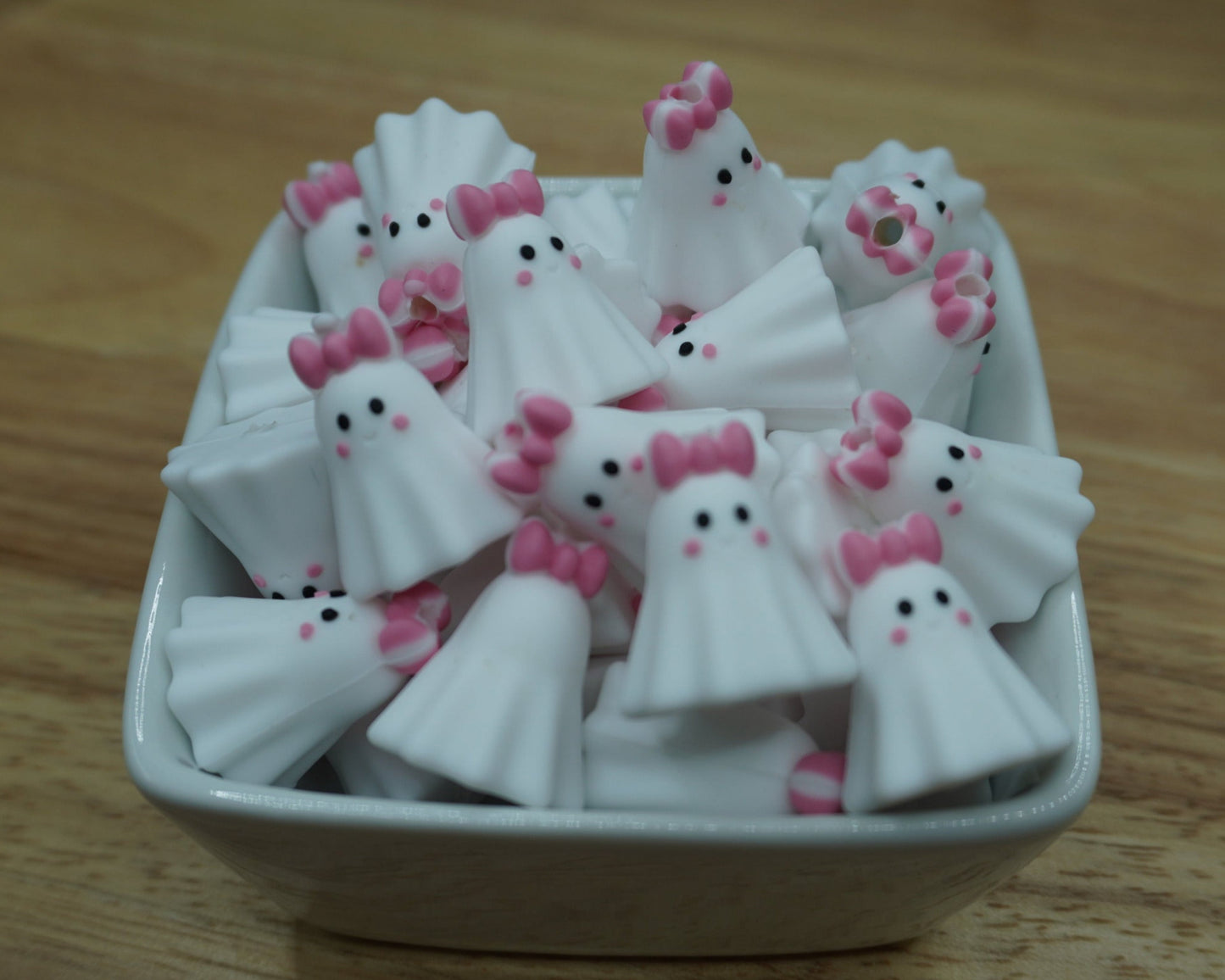 Girlie Ghost - Silicone Focal Bead