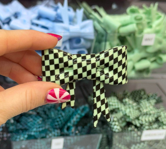 Green Day - Silicone Bow Focal/Straw Topper