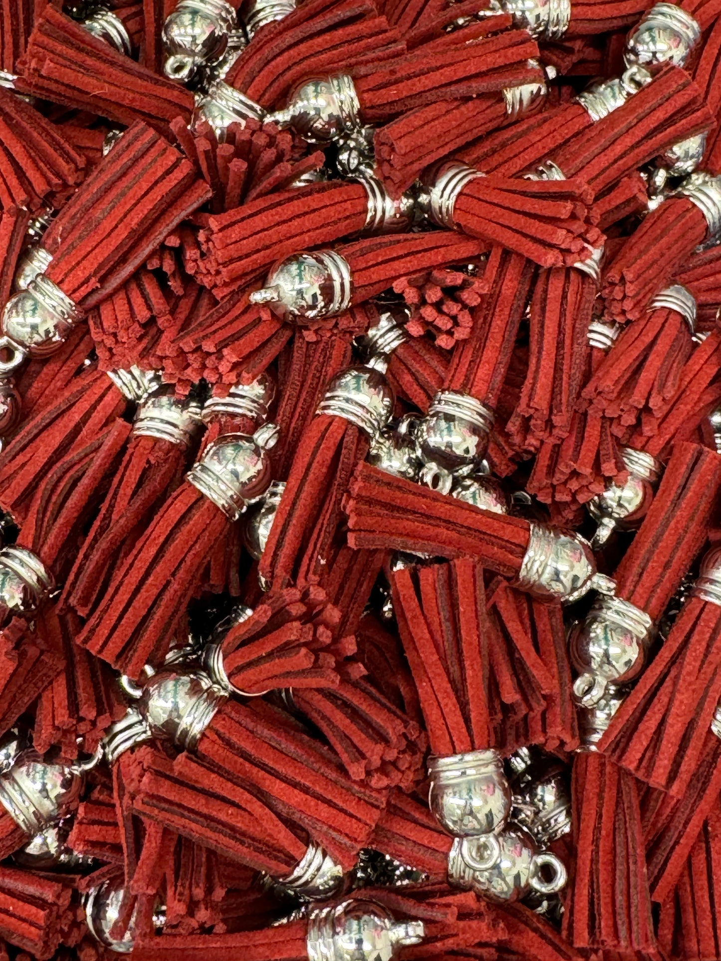 Small Merlot Tassel - 1.5"