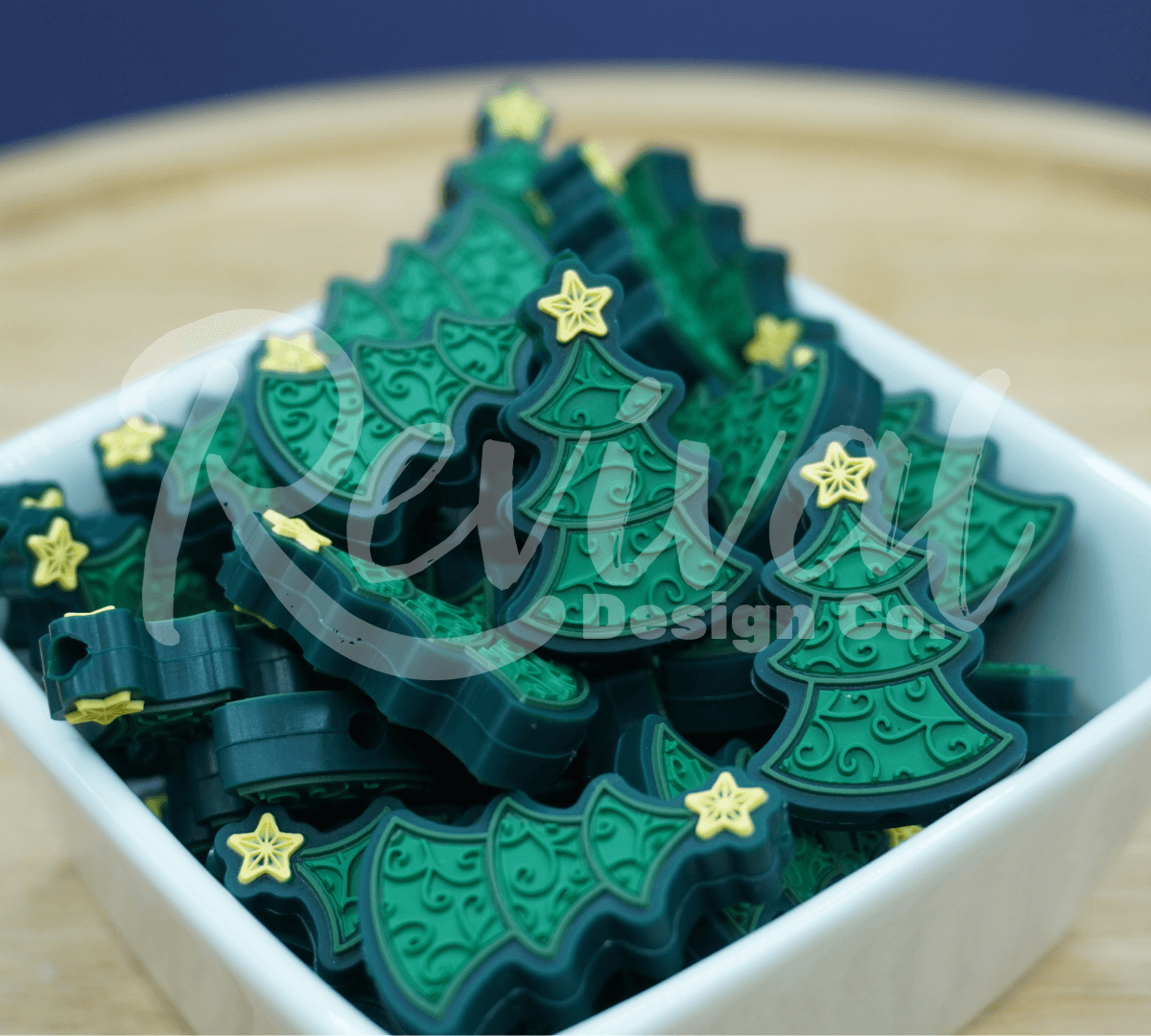 Green Christmas Tree - Silicone Focal Bead